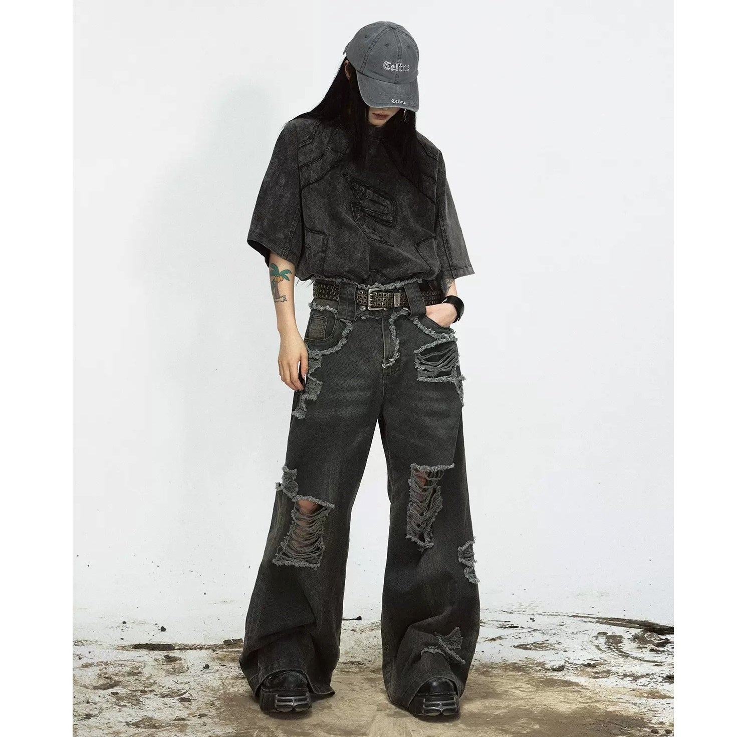 Raw Edge Washed Ripped Loose Jeans MB7064