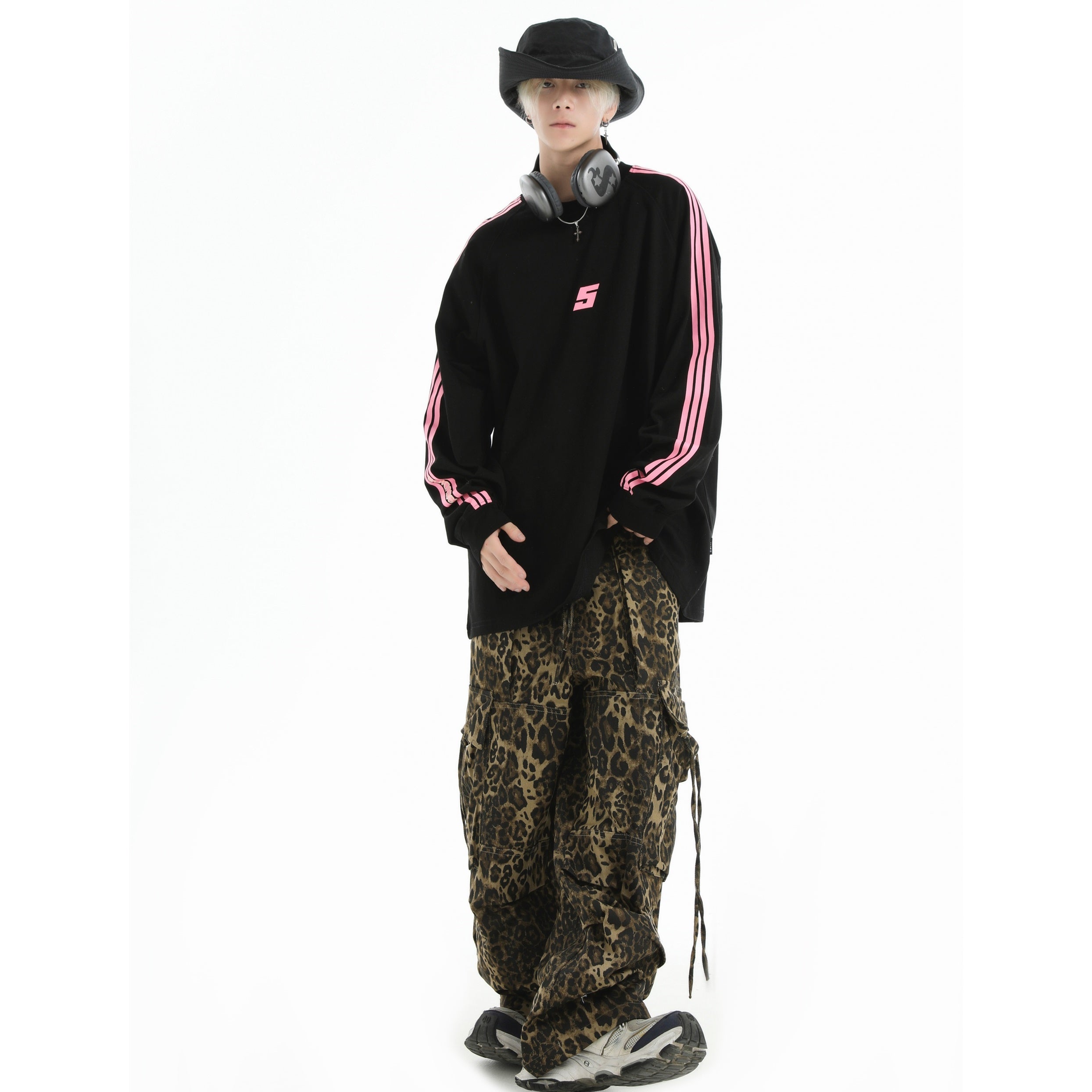 Leopard Print Large Pocket Cargo Pants IN7038