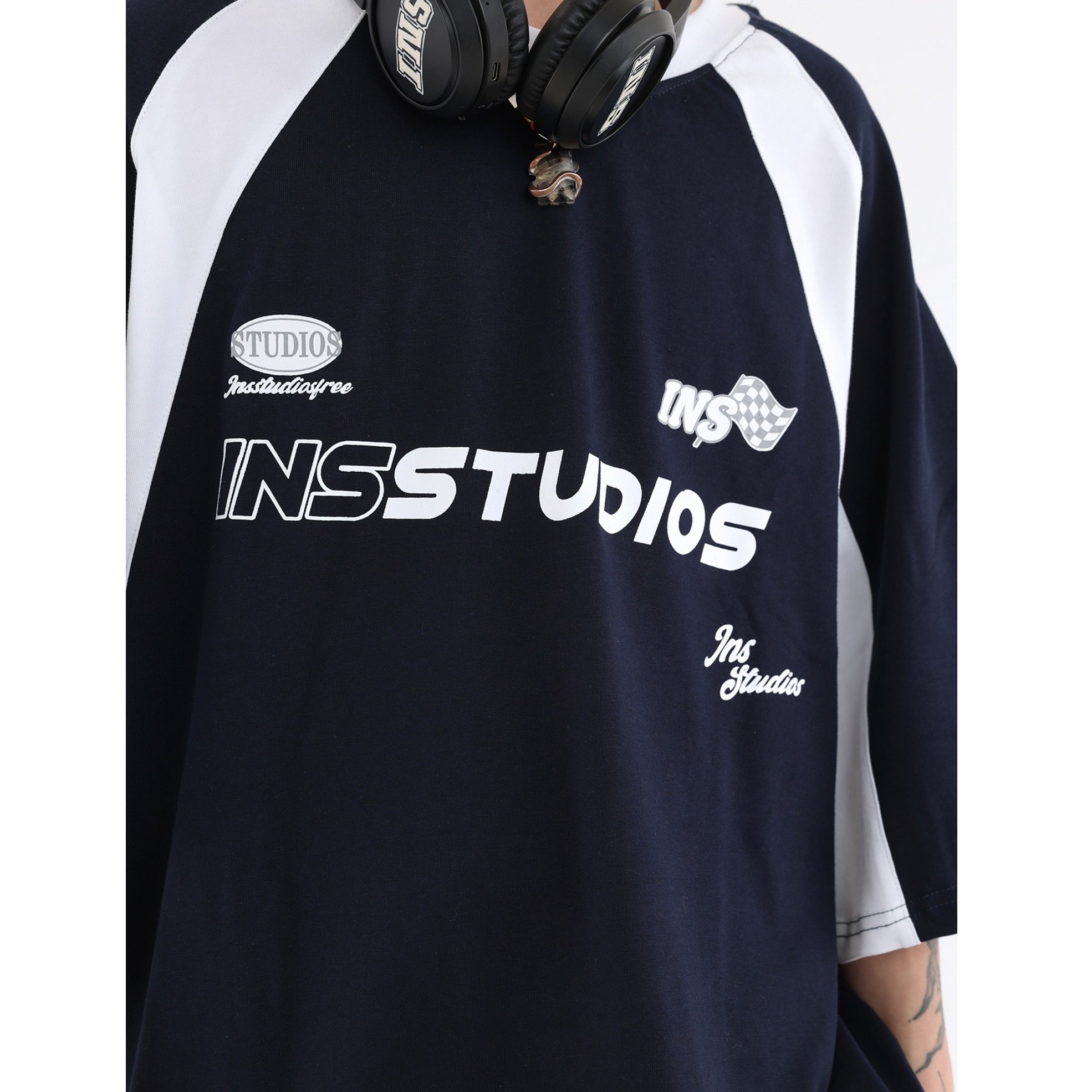 Contrast Color Raglan Sleeve Racing Design T-shirt IN7006