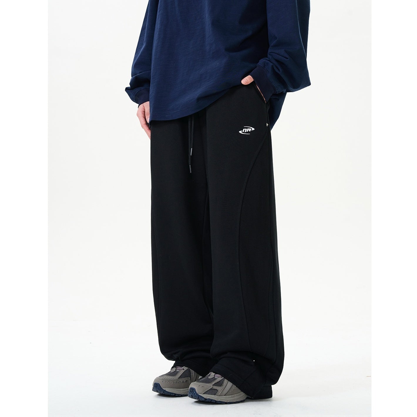 Curved Panel Straight Casual Pants NA7007