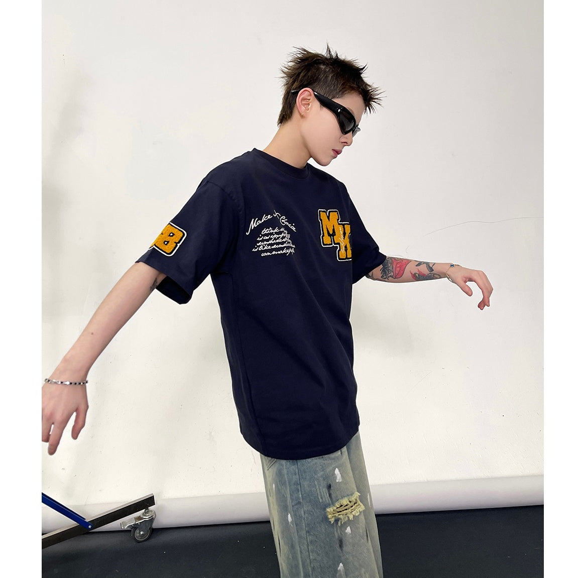 Letter Towel Embroidered T-Shirt EAT124