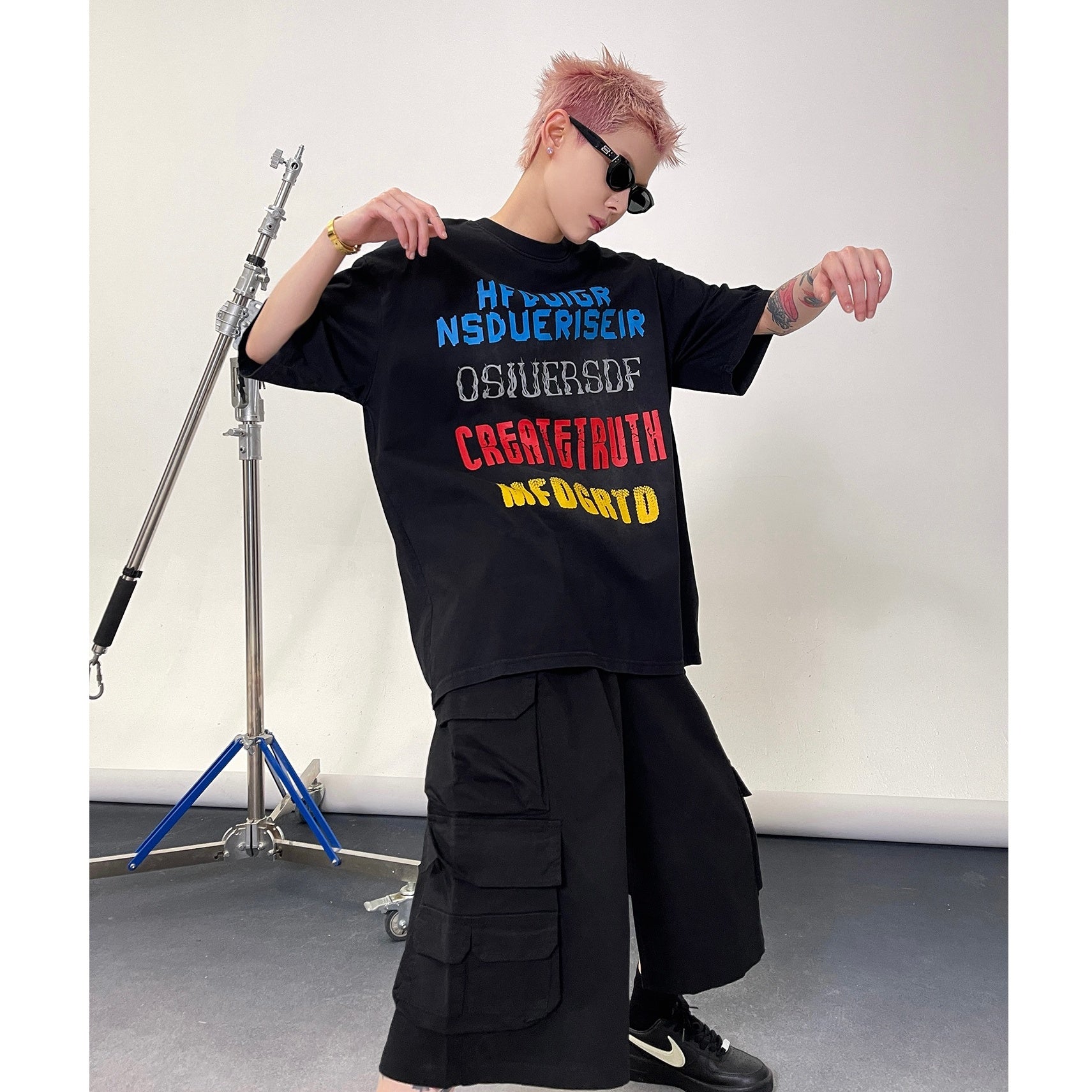 Color Letter Print Spray Painting T-shirt EAT143