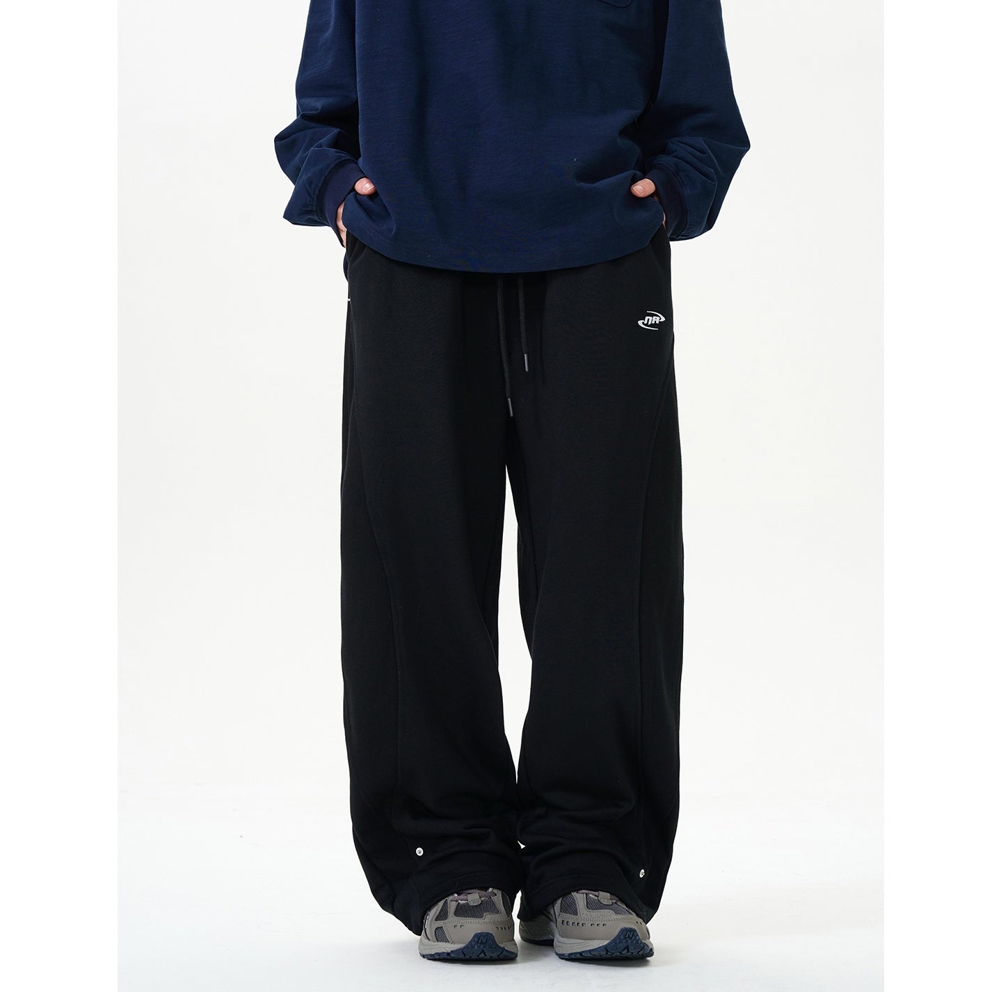Curved Panel Straight Casual Pants NA7007