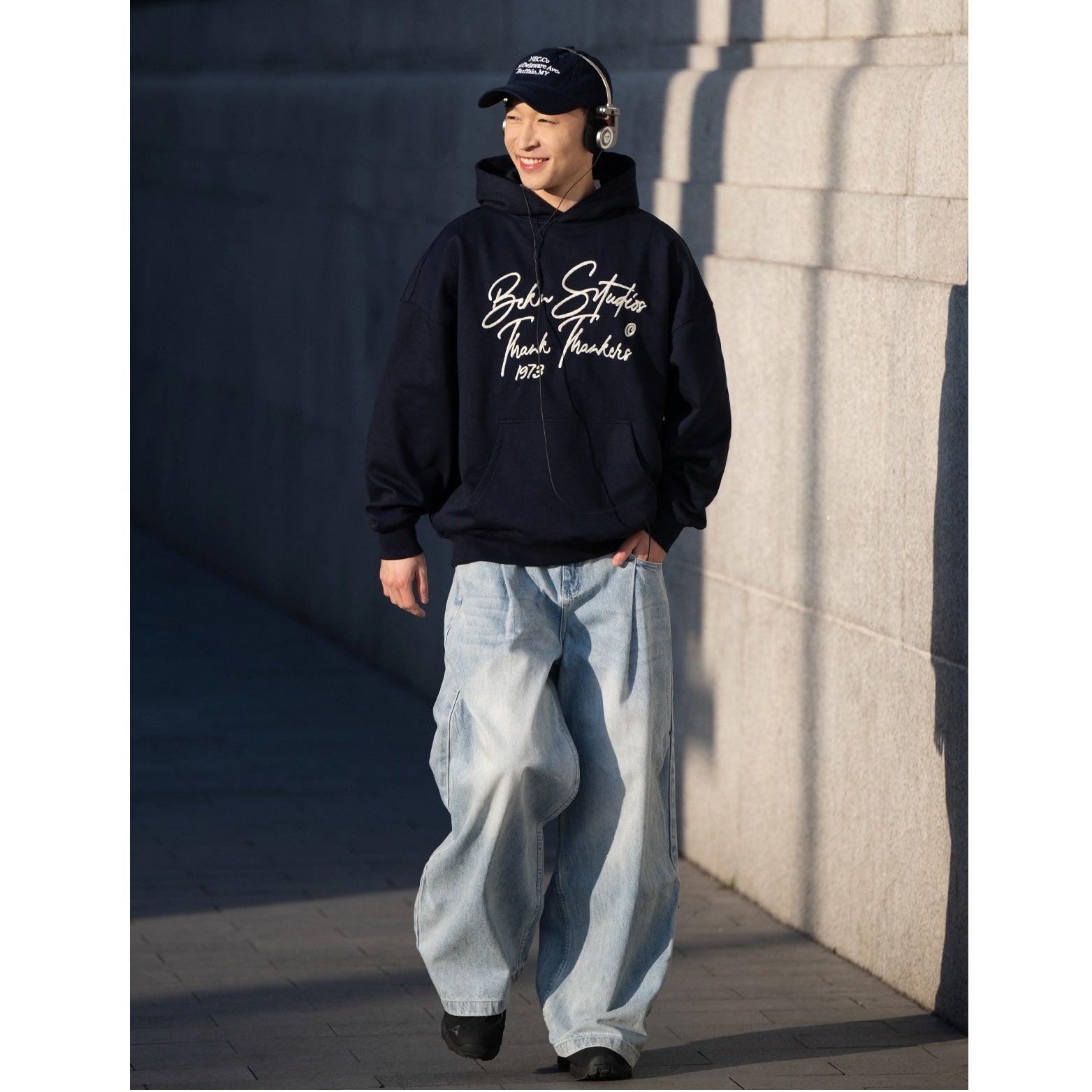 Side Double Pleats Wide Leg Wash Jeans BI2004
