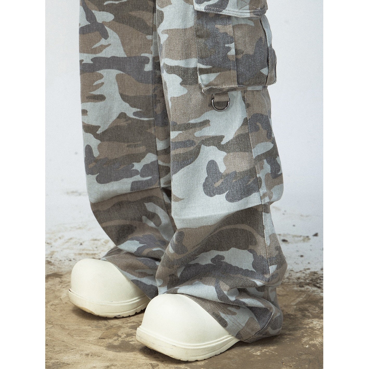 Camouflage Stained Straight Cargo Pants MB7066