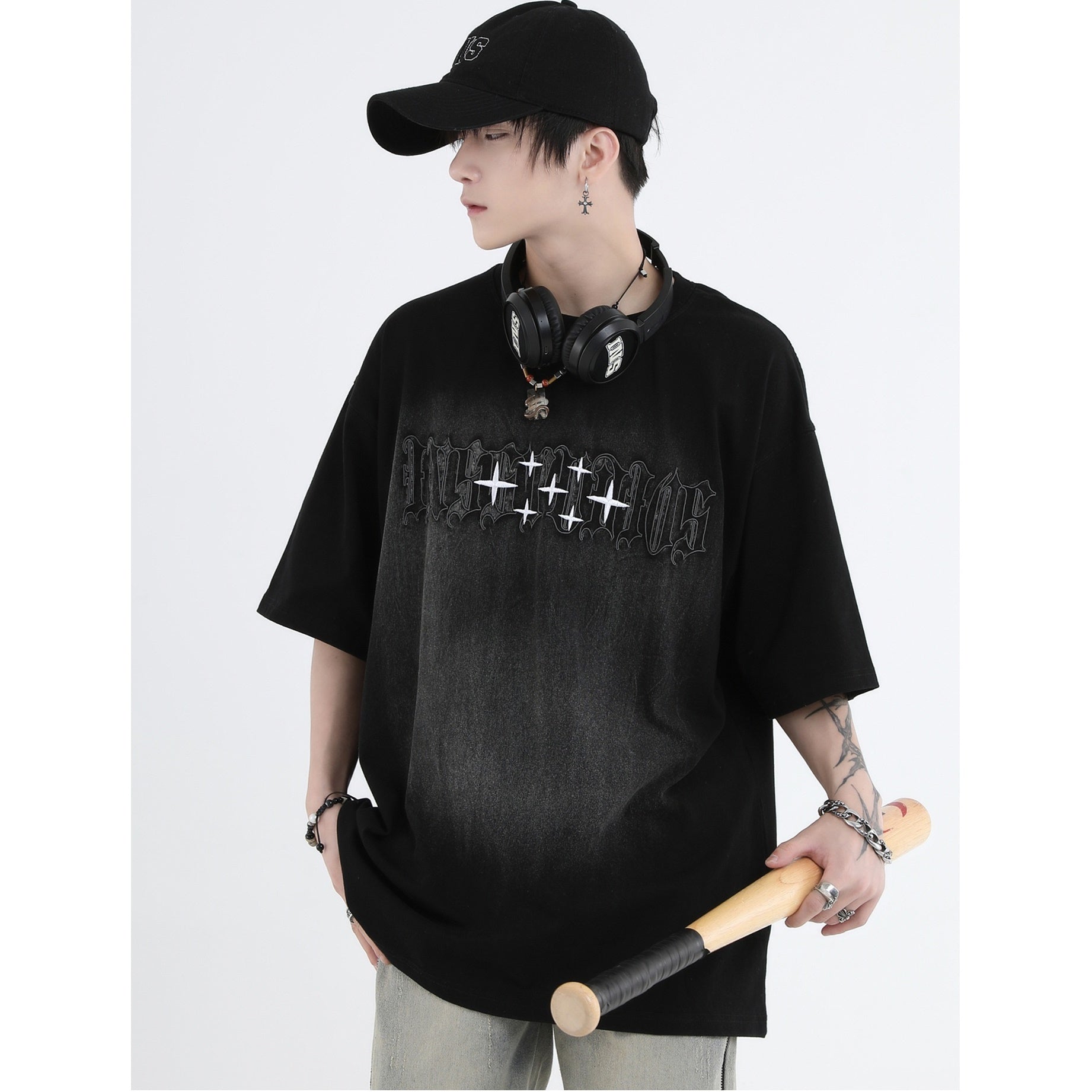 Gothic Font Embroidery LOGO Wash T-Shirt IN7011