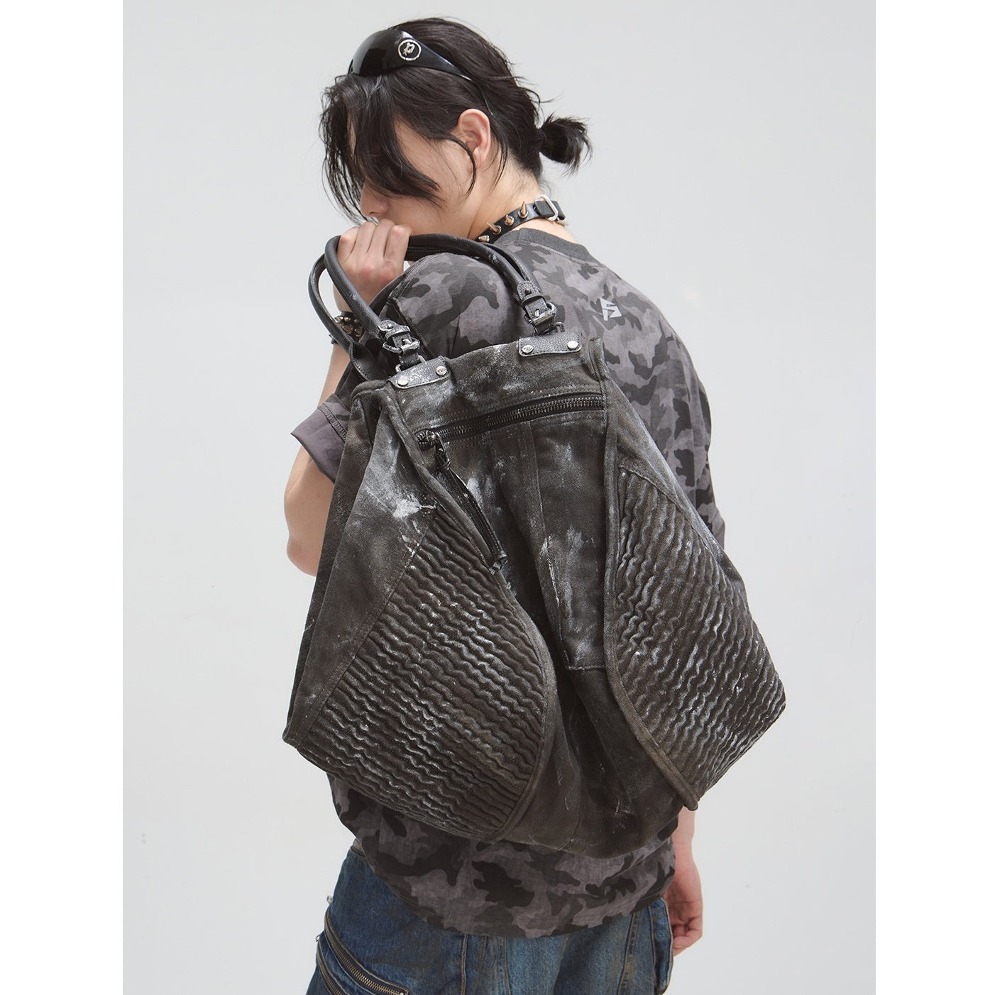 Dirty-dyed Pleated Shoulder Bag MB7071