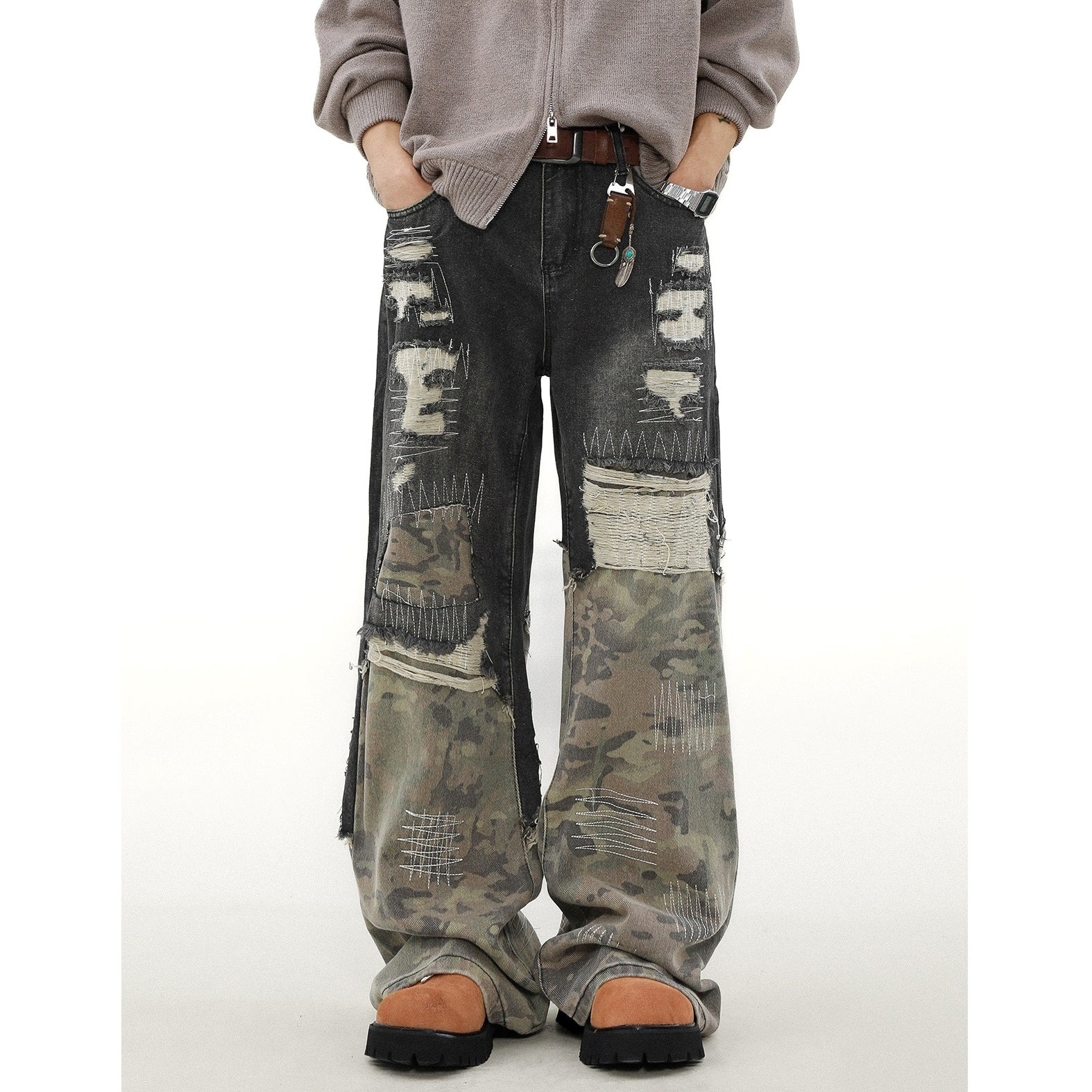 Camouflage Stitched Damage Loose Jeans MB7257