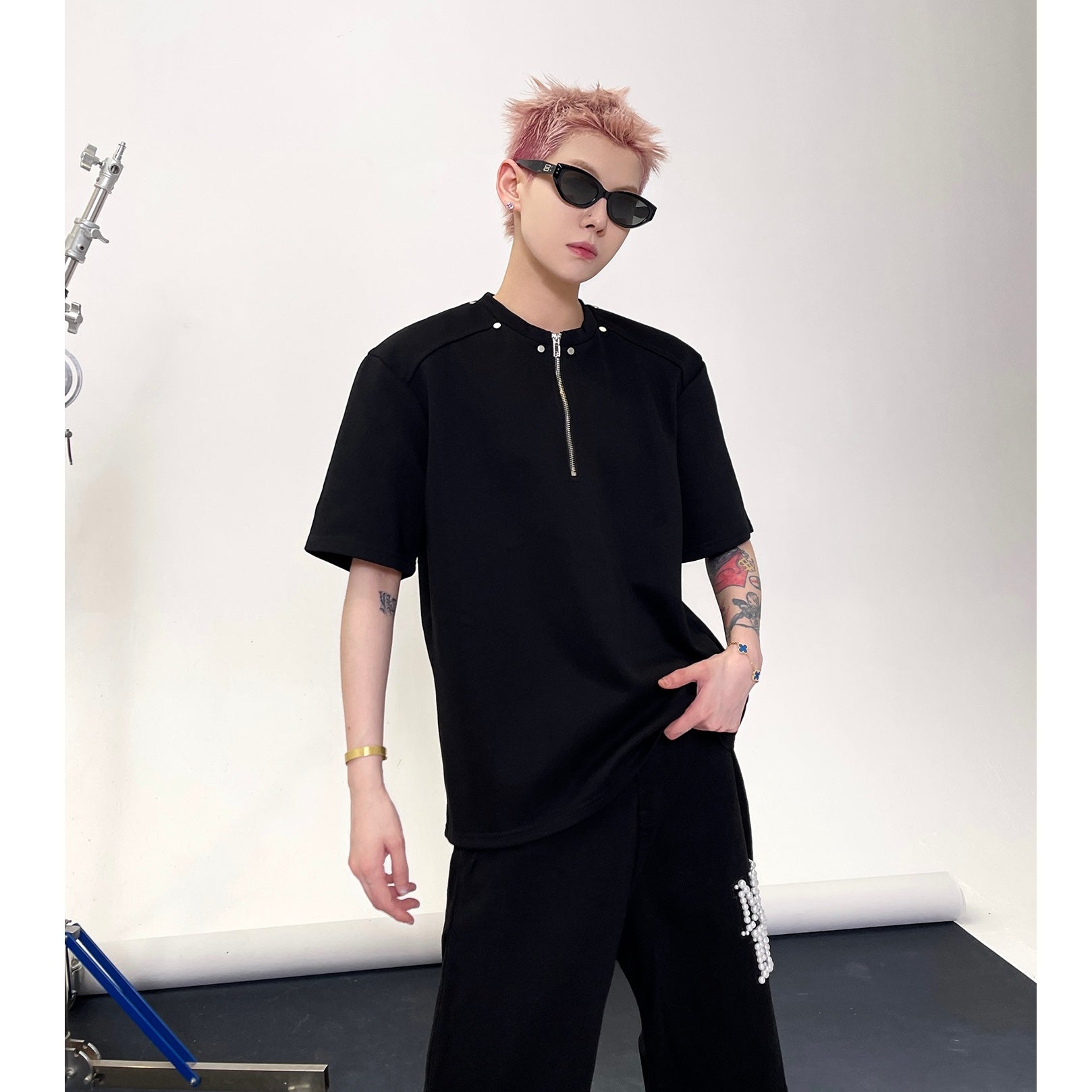 Half Zipper Rivet Design T-Shirt EAT140