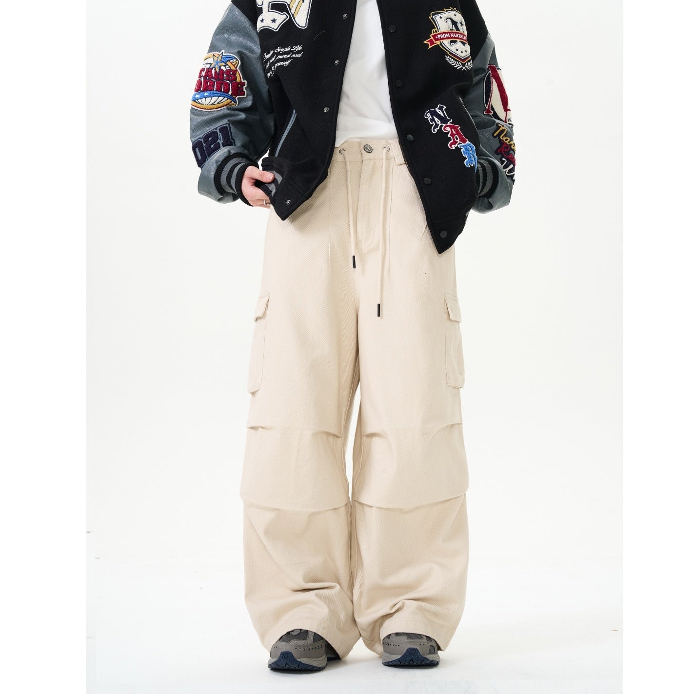 Double-pleated Wide-leg Cargo Pants NA7005