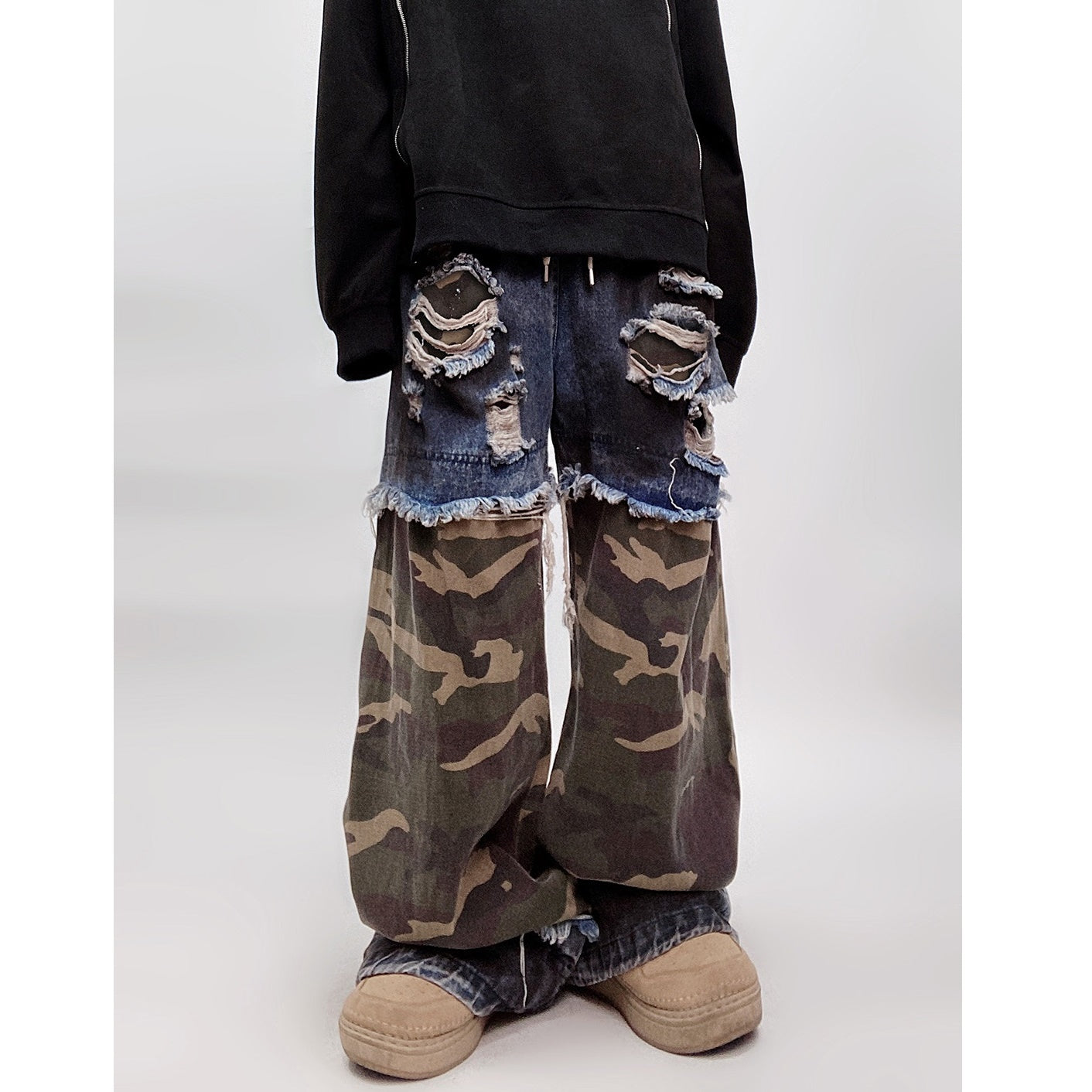 Ripped Camouflage Switching Wide Leg Jeans UU7015