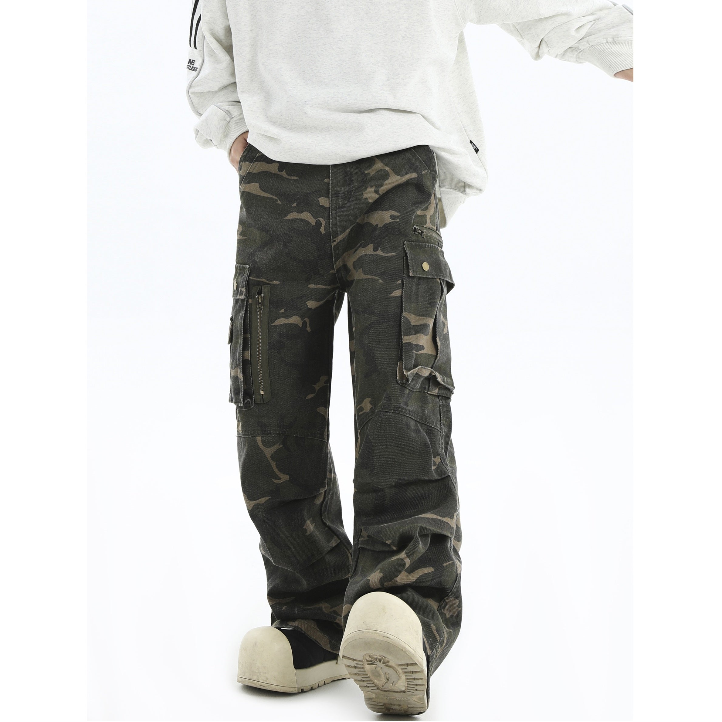 Camouflage Cargo Pants IN7041