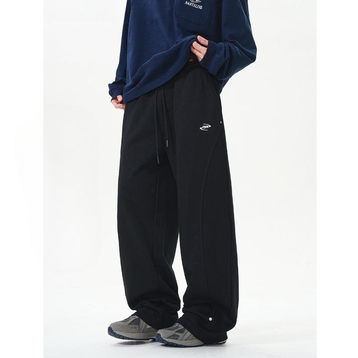 Curved Panel Straight Casual Pants NA7007