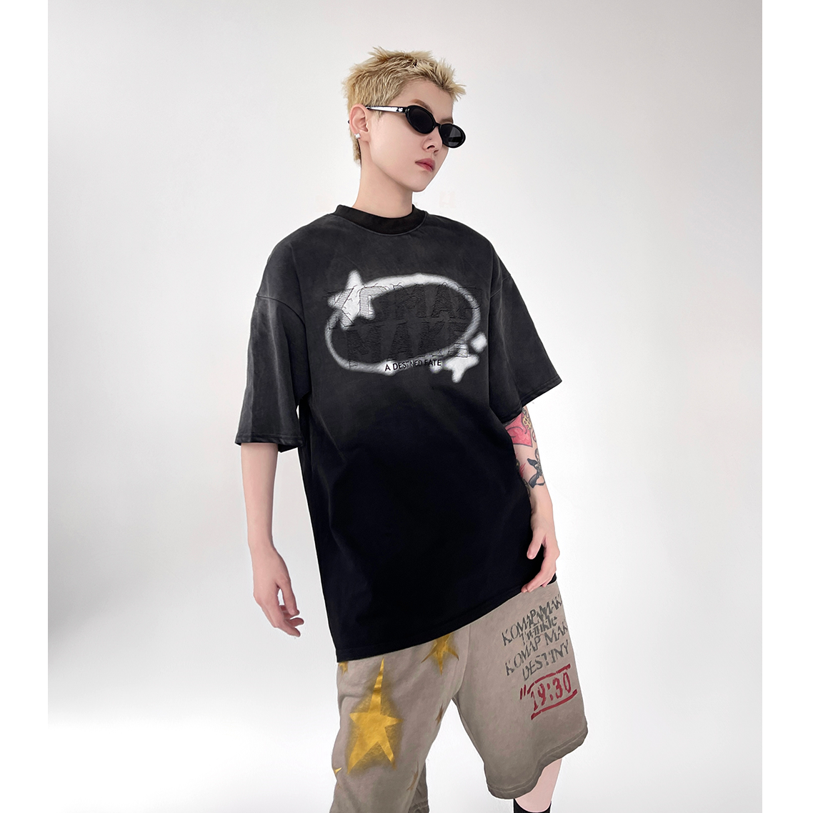 Star Circle Gradient Paint T-Shirt EAT018