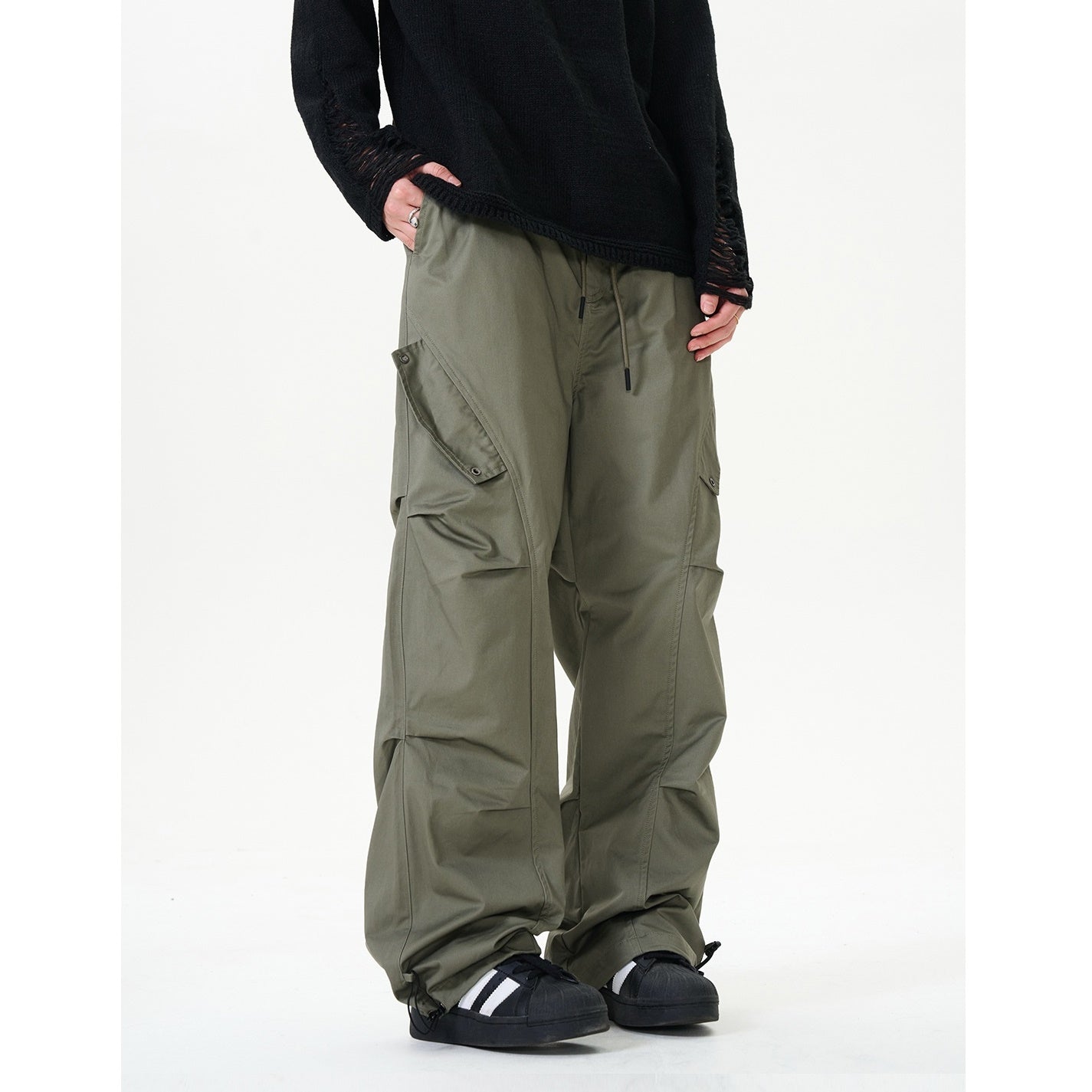 Curve Stitch Switching Pleated Cargo Pants NR7003