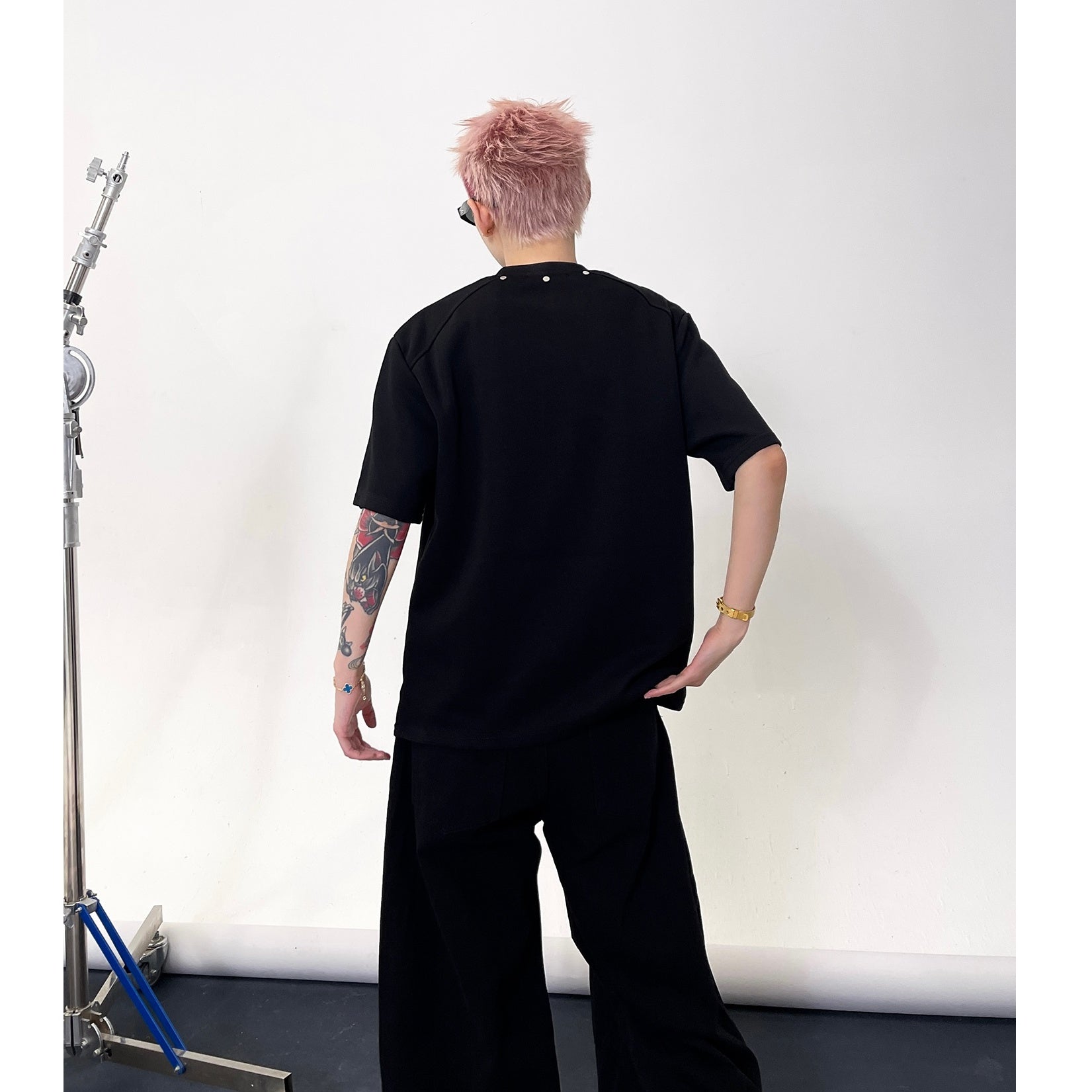 Half Zipper Rivet Design T-Shirt EAT140