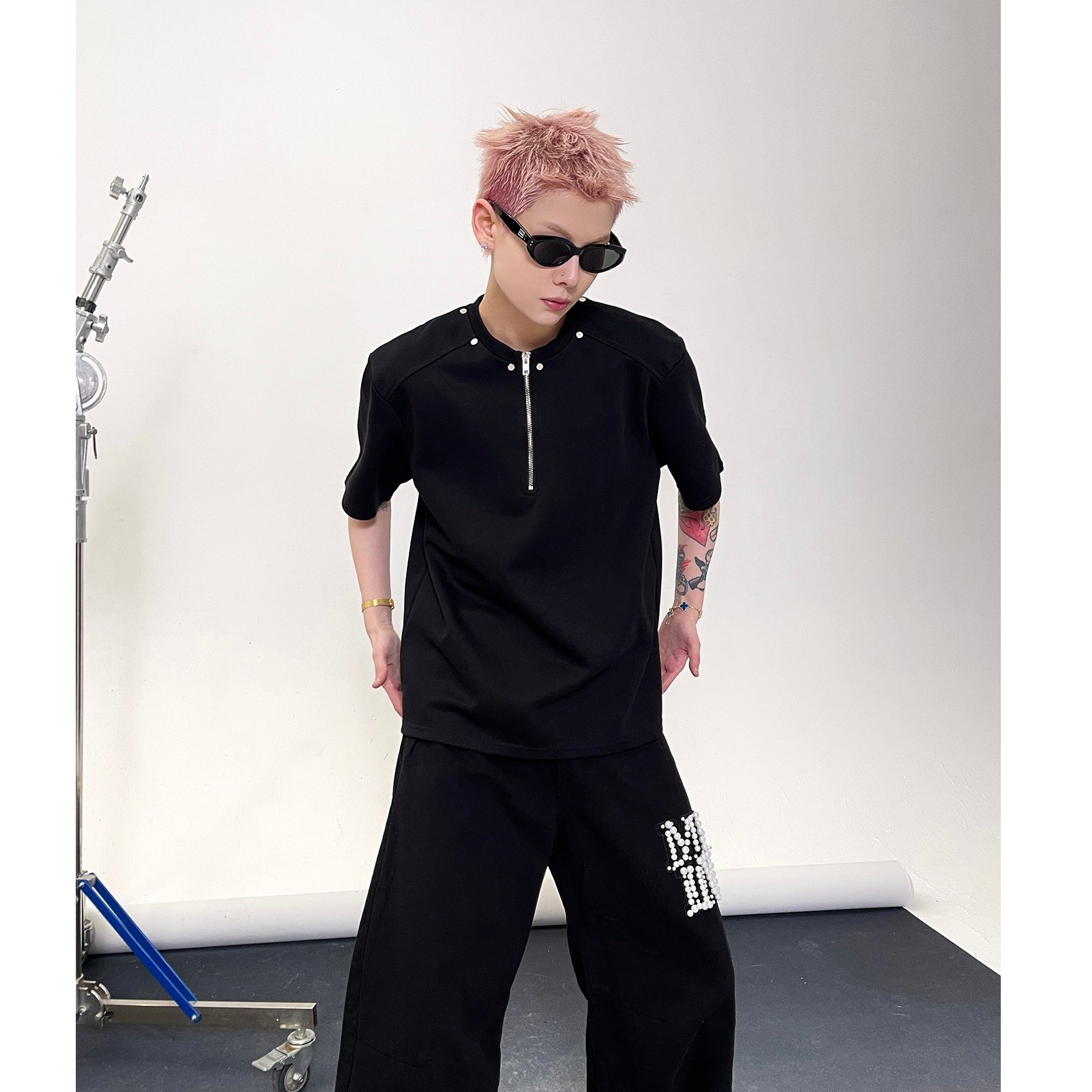Half Zipper Rivet Design T-Shirt EAT140