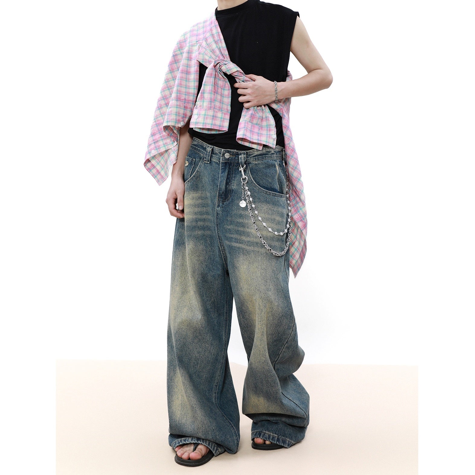 Retro Wash Distressed Wide-leg Jeans MR046