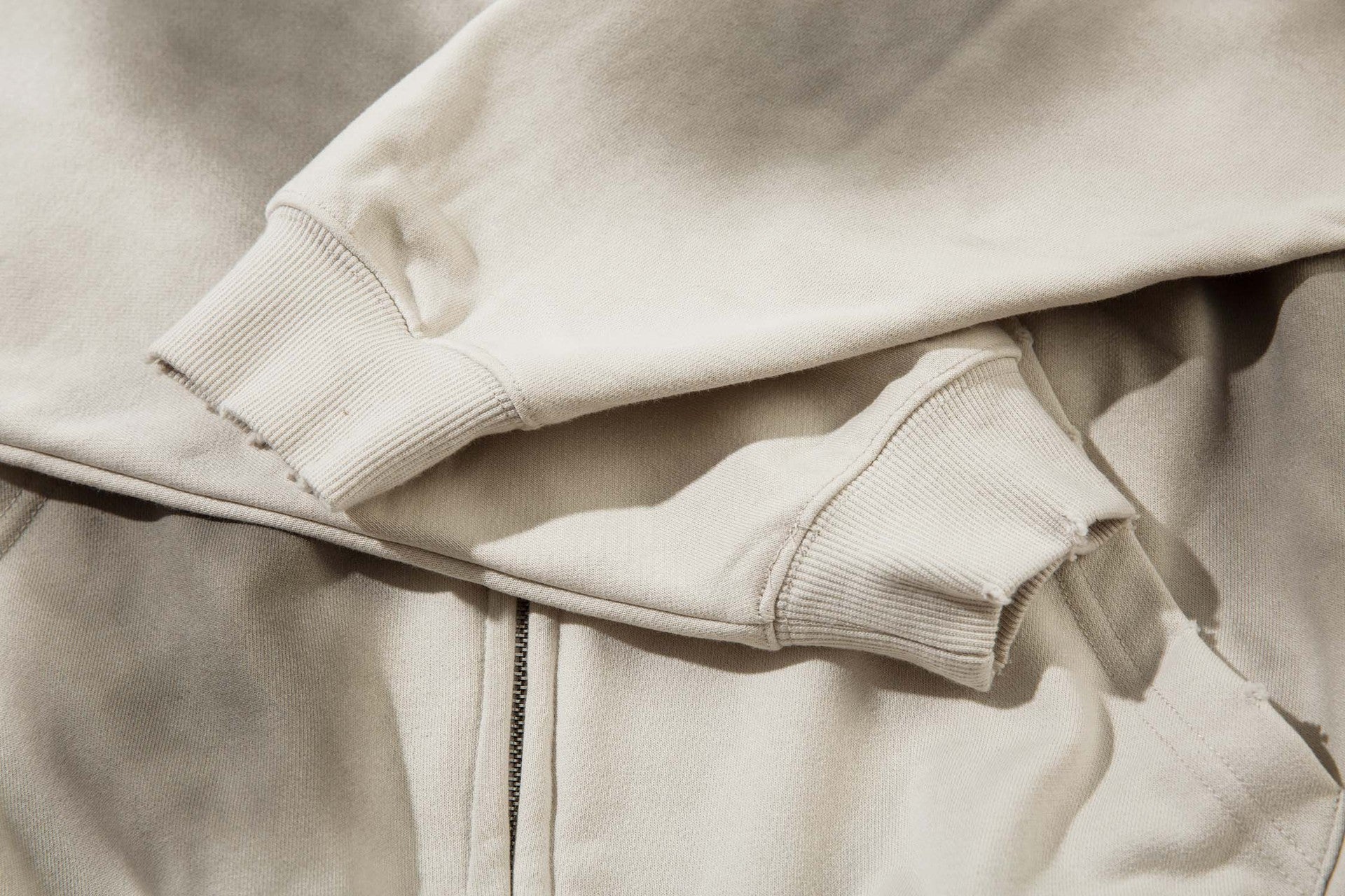 Vintage Distressed Hooded Zip-up Jacket MB7376