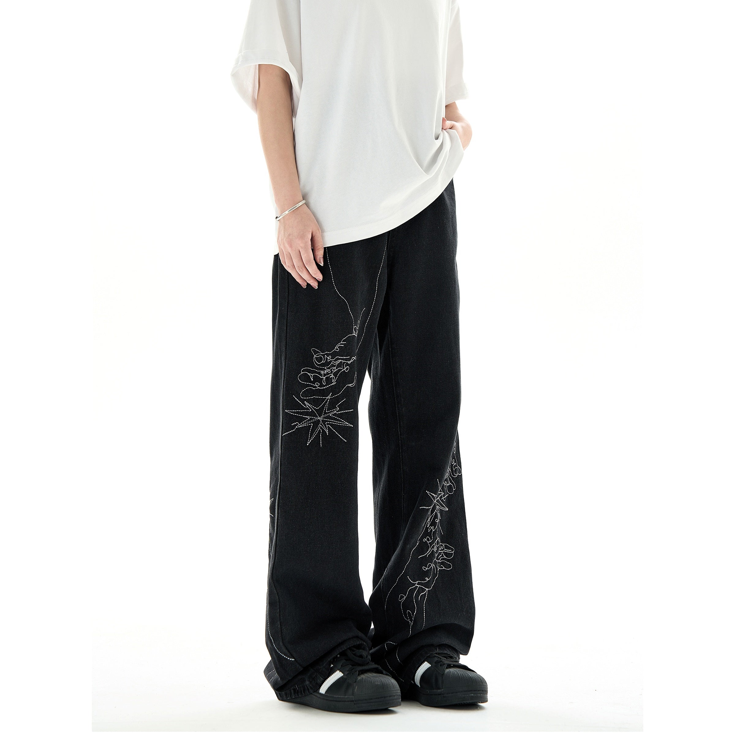 Hand-painted Design Embroidered Straight-leg Jeans MB7226