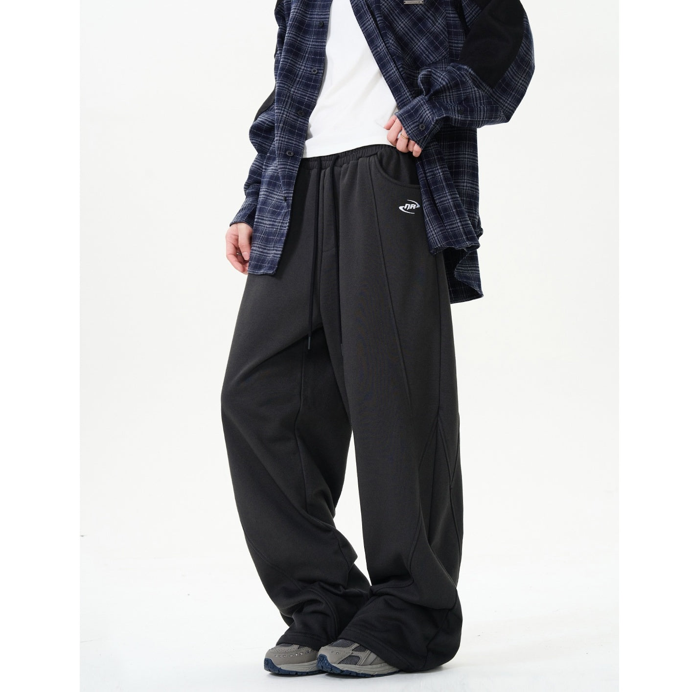 Embroidery Split Loose Straight Sweatpants NA7011