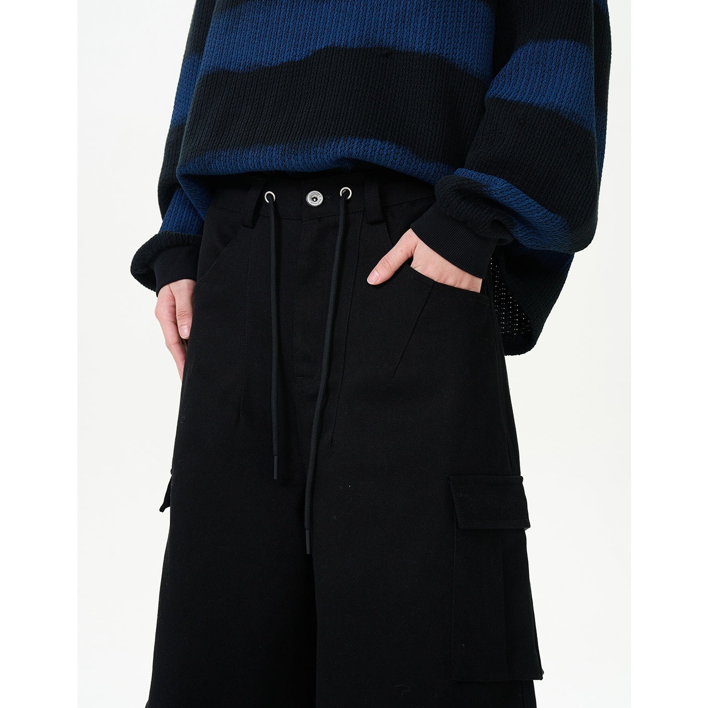 Double-pleated Wide-leg Cargo Pants NA7005