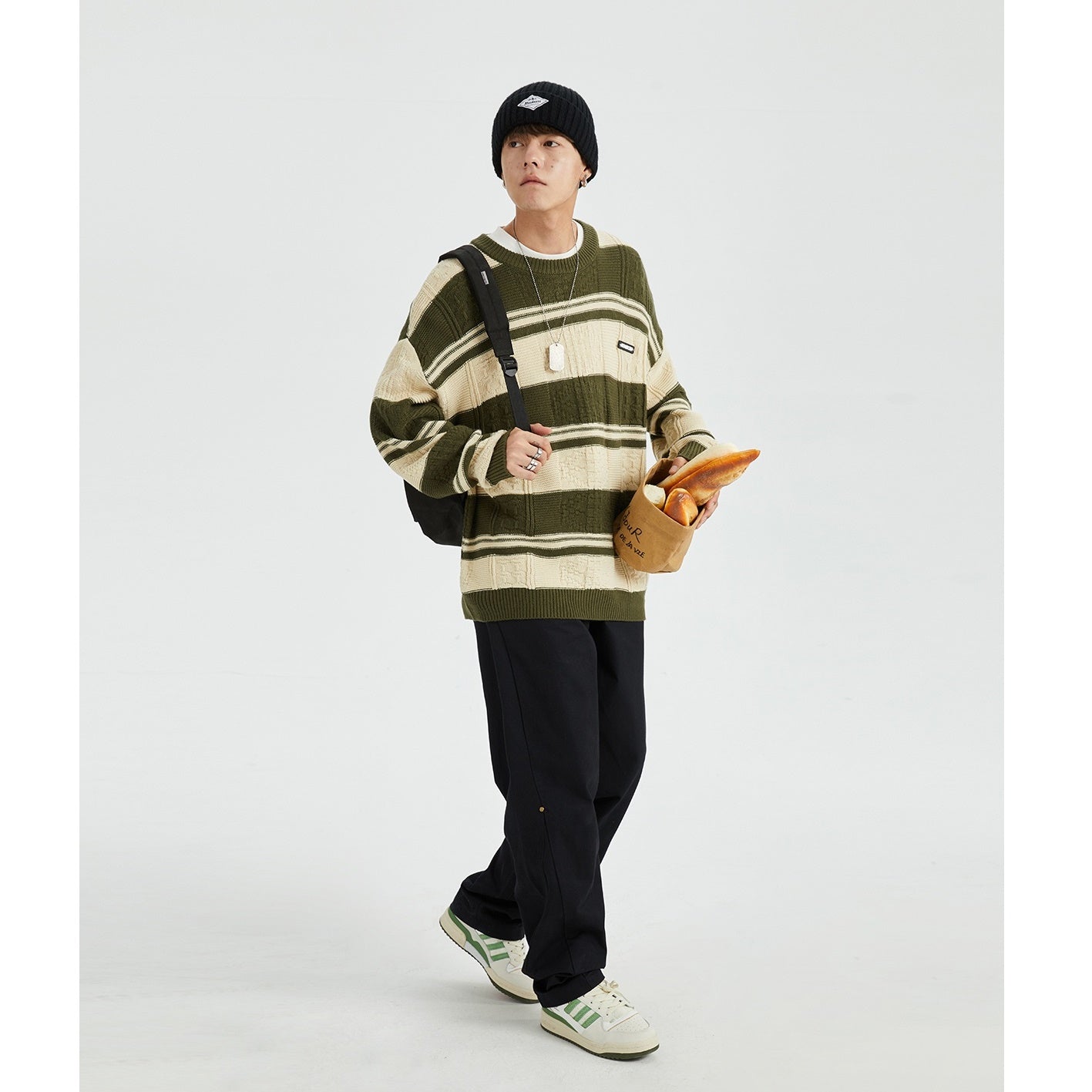 Contrasting Border Crewneck Loose Sweater MB7114