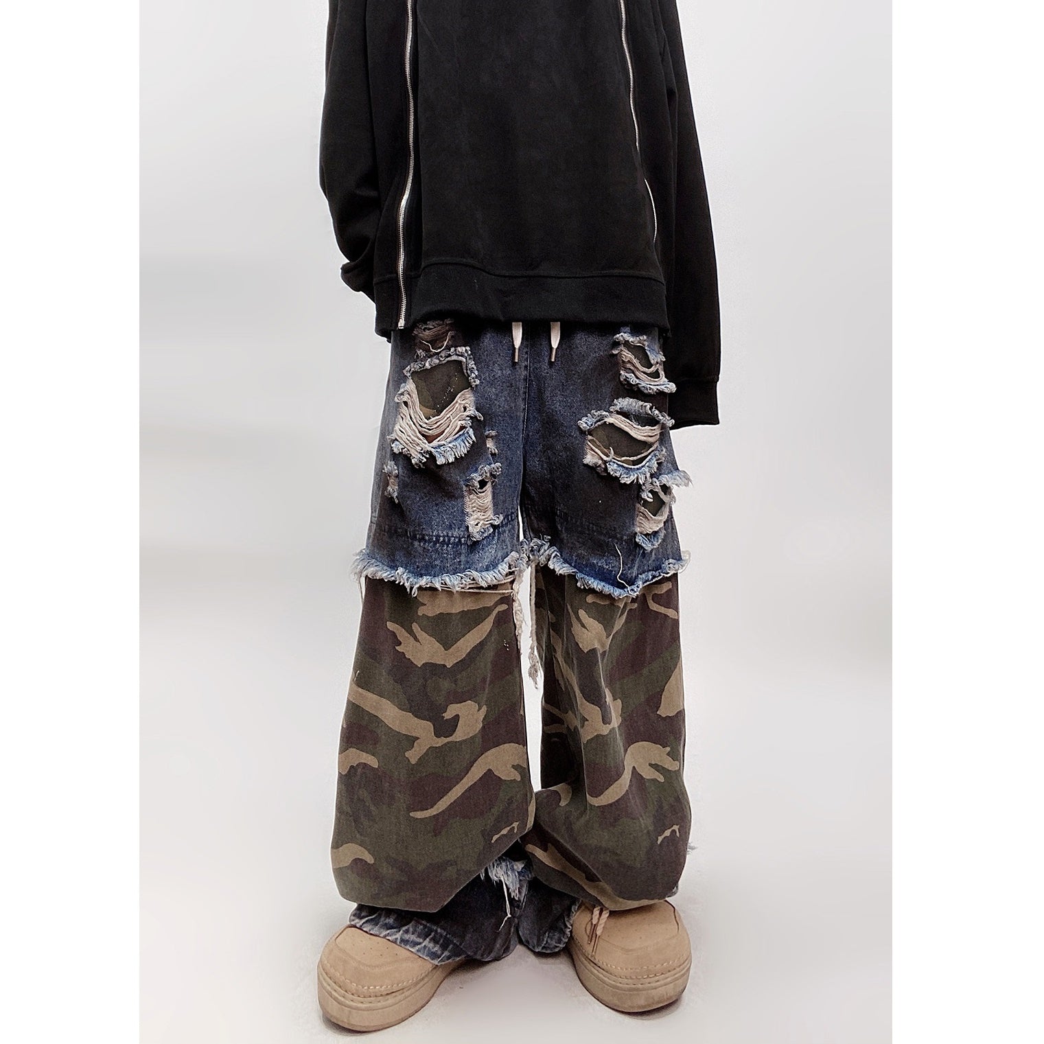 Ripped Camouflage Switching Wide Leg Jeans UU7015