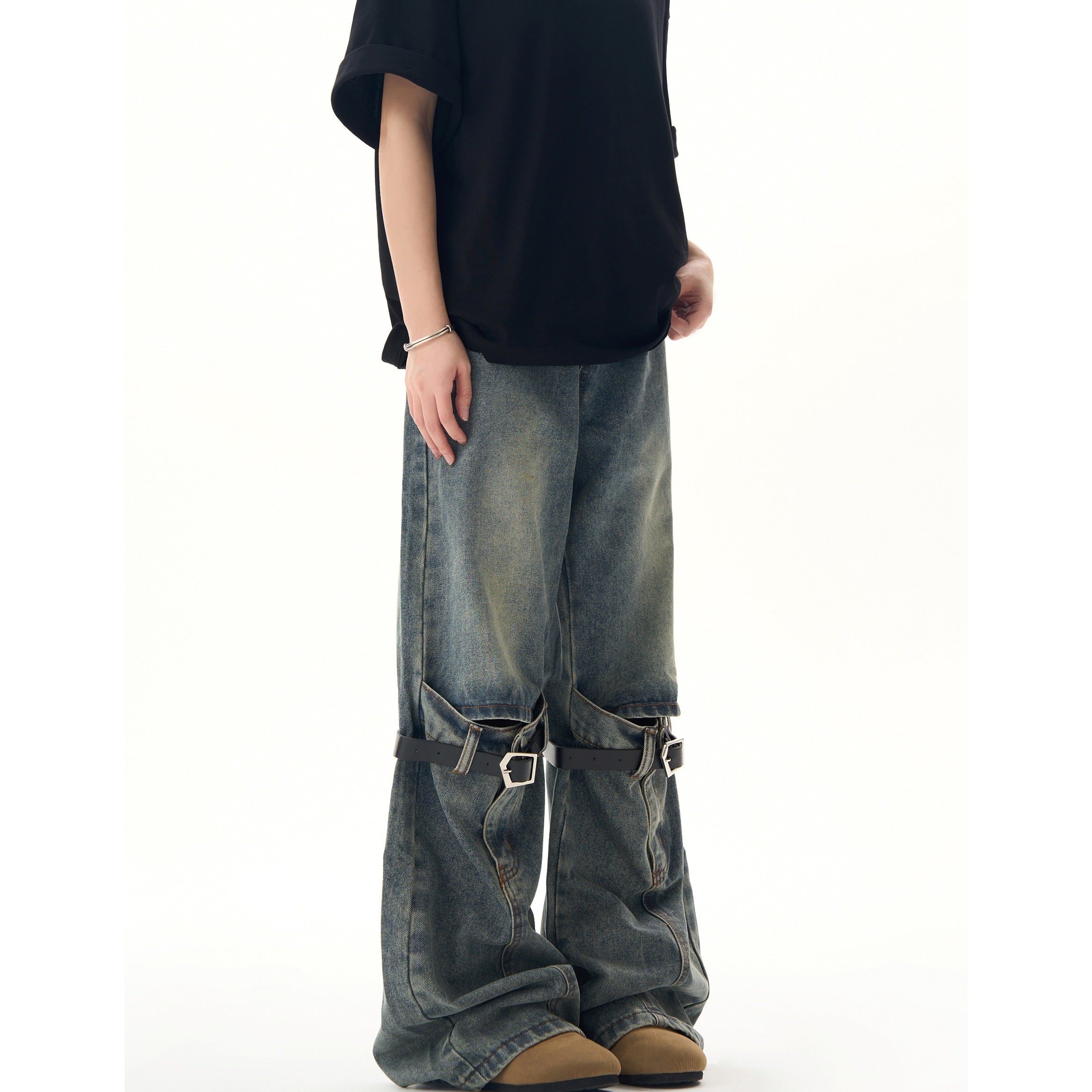 Knee Belt Stitching Design Distressed Bootcut Jeans MB7221