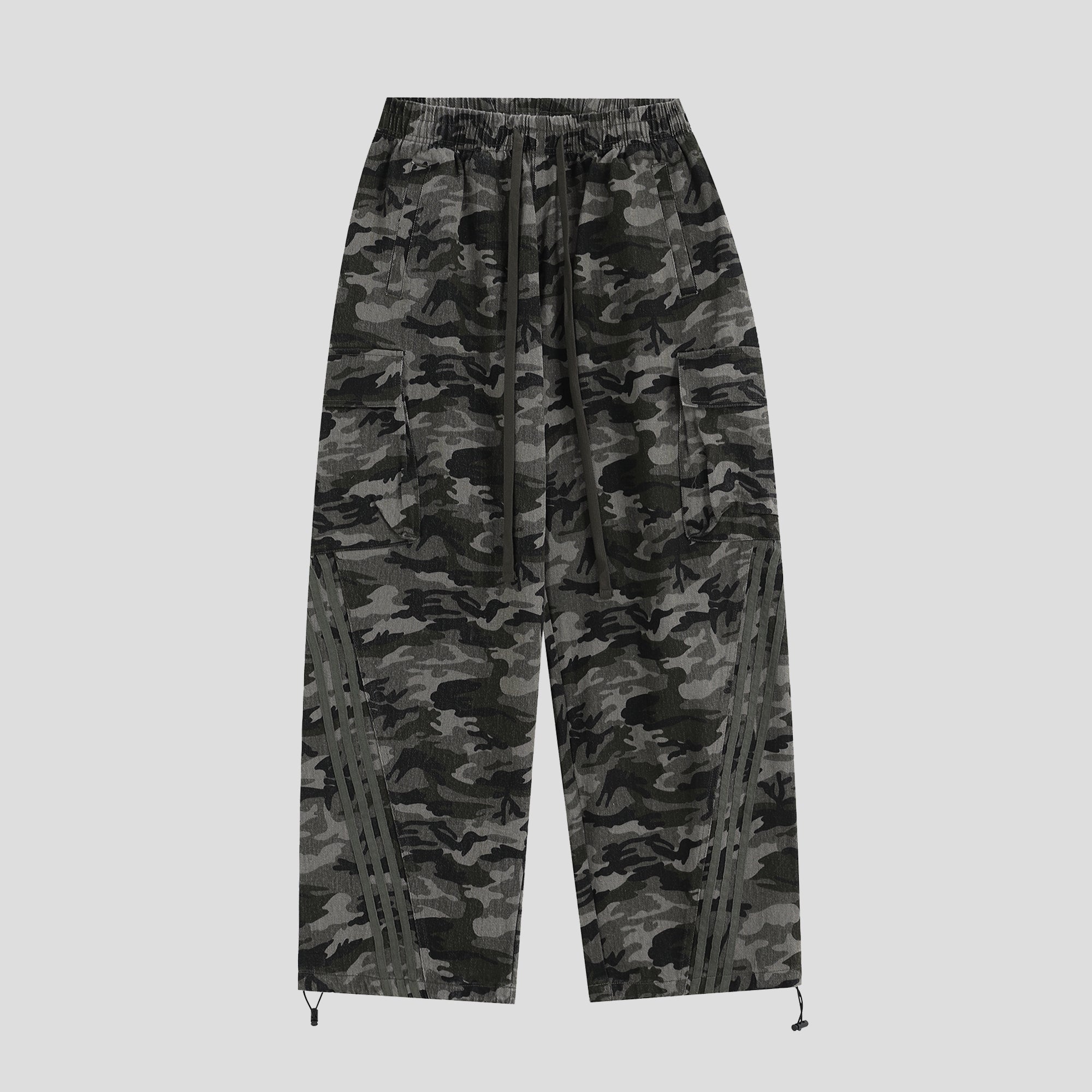 Three-bar Camouflage Cargo Pants IN7052