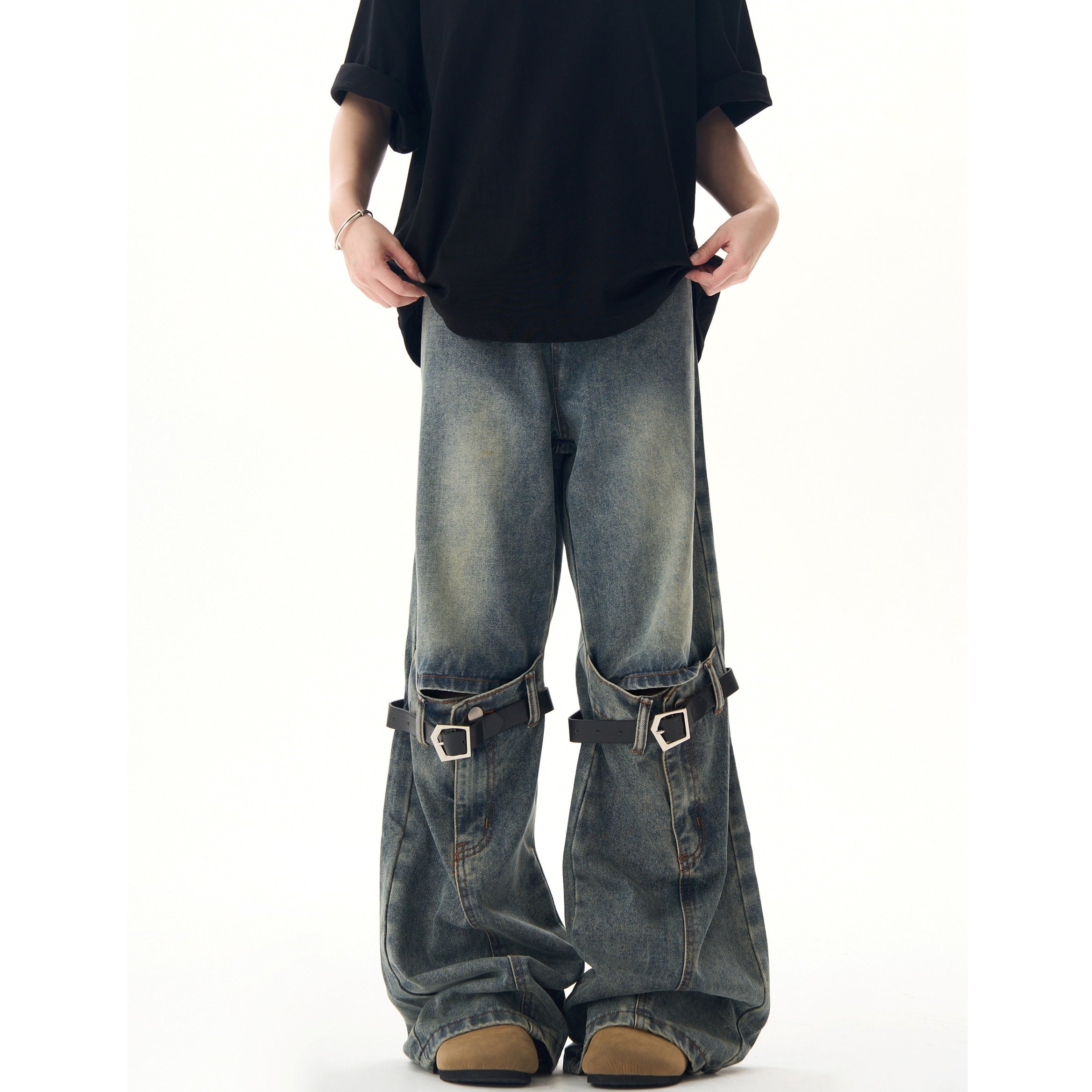 Knee Belt Stitching Design Distressed Bootcut Jeans MB7221