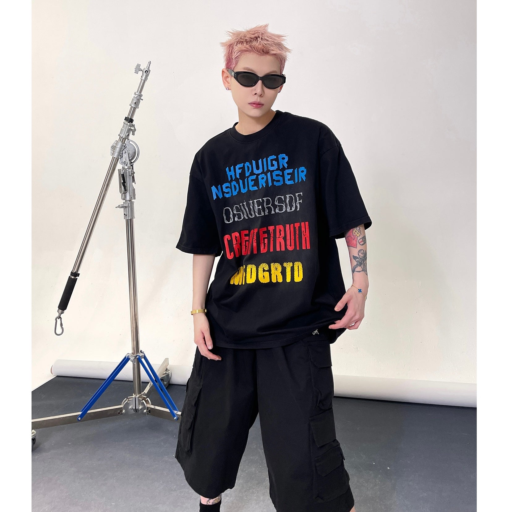 Color Letter Print Spray Painting T-shirt EAT143