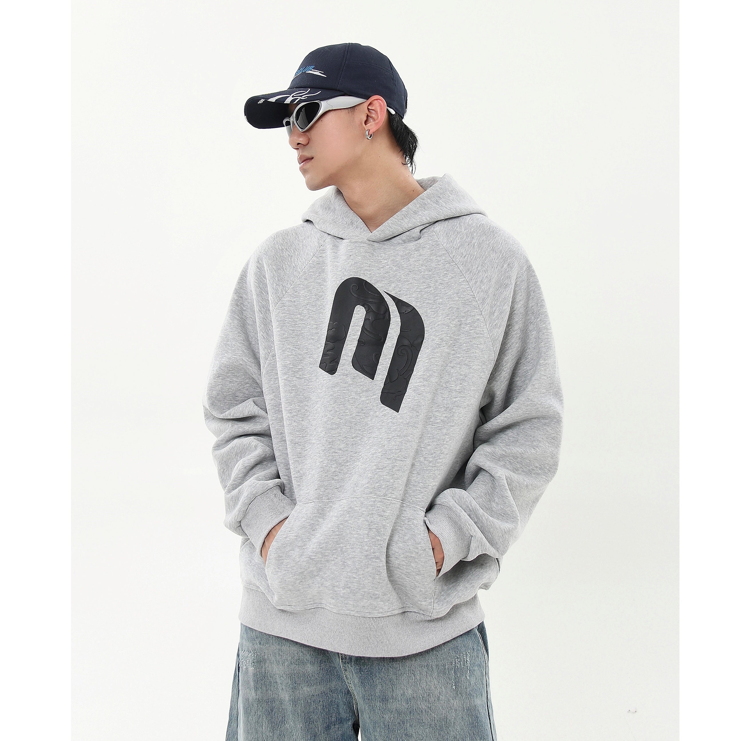 Three-dimensional Embossed Printed Hoodie MB7212