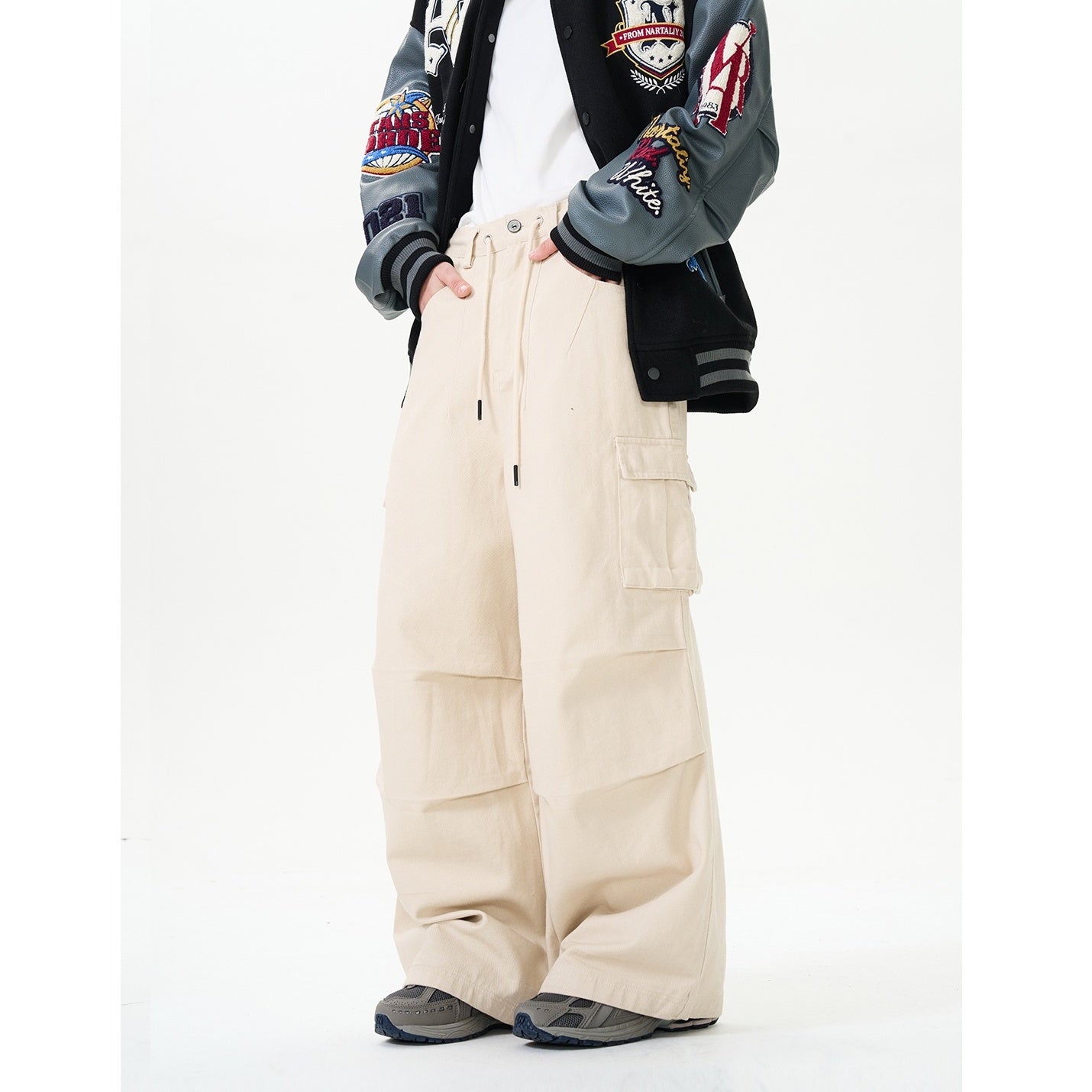 Double-pleated Wide-leg Cargo Pants NA7005