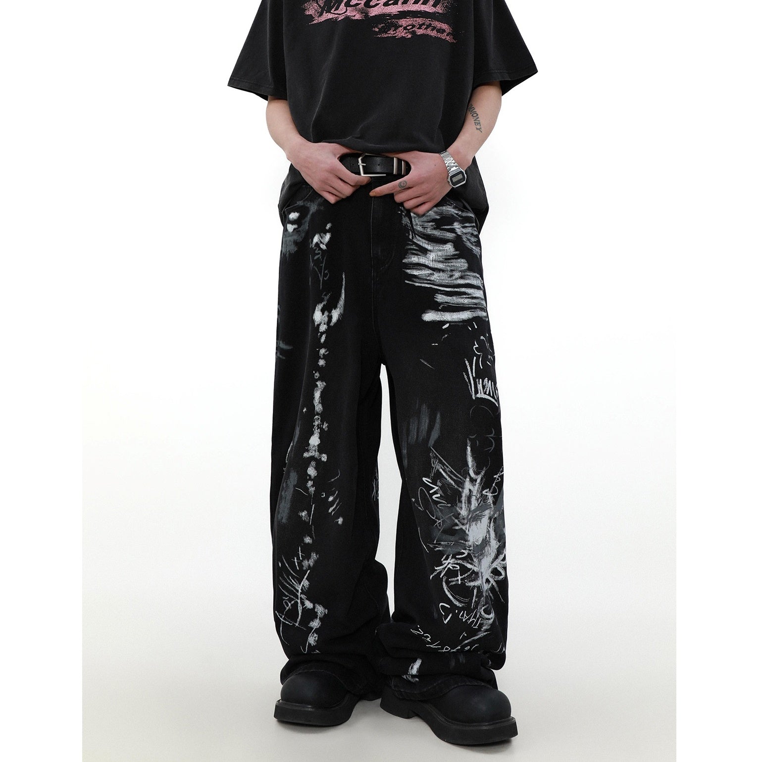 Graffiti Design Straight Wide-leg Jeans MR025