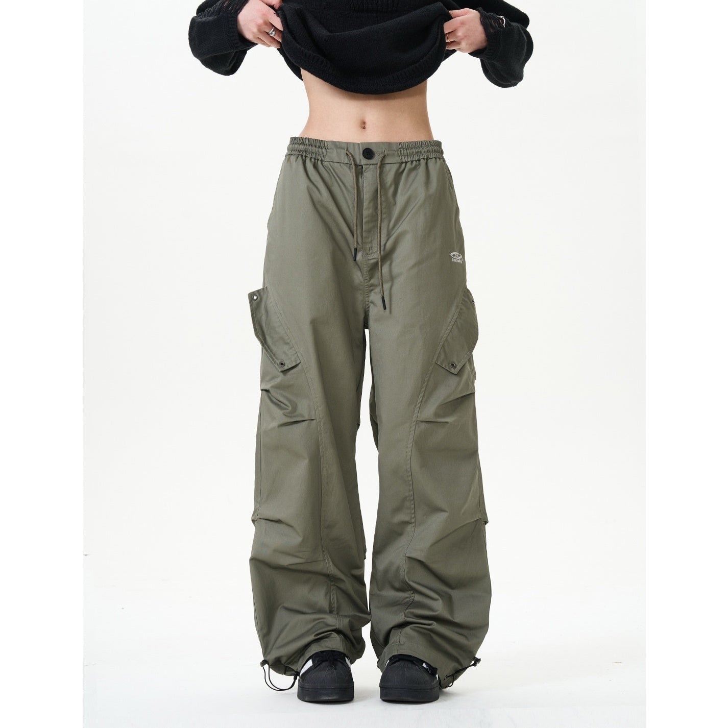 Curve Stitch Switching Pleated Cargo Pants NR7003