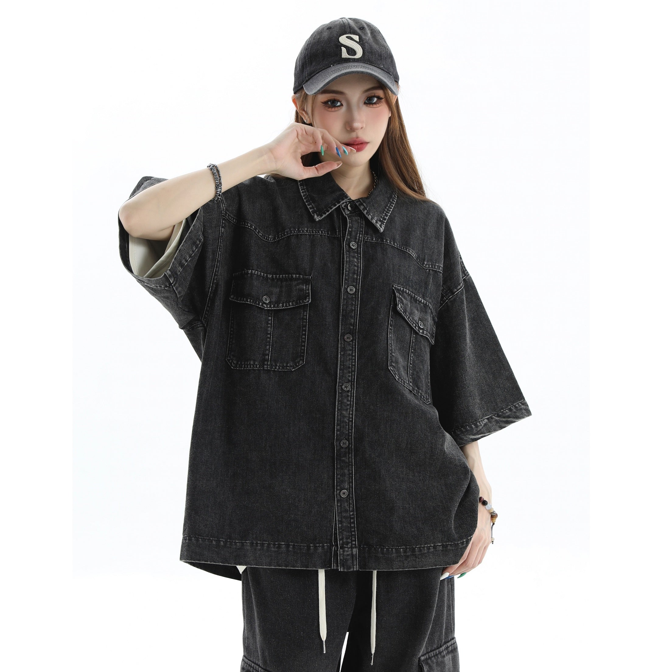 Embroidered Logo Loose Wash Denim Shirt IN7027