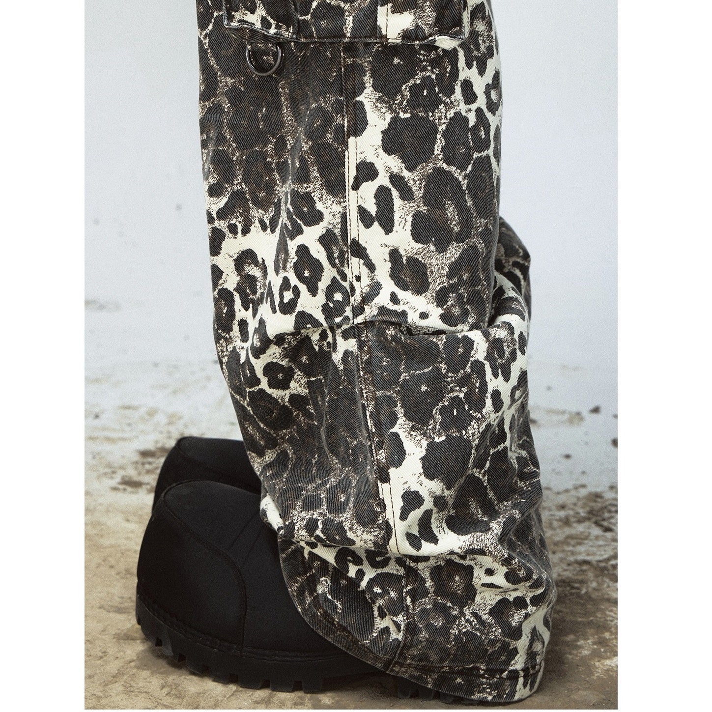 Leopard Print Loose Straight-leg Cargo Pants MB7062