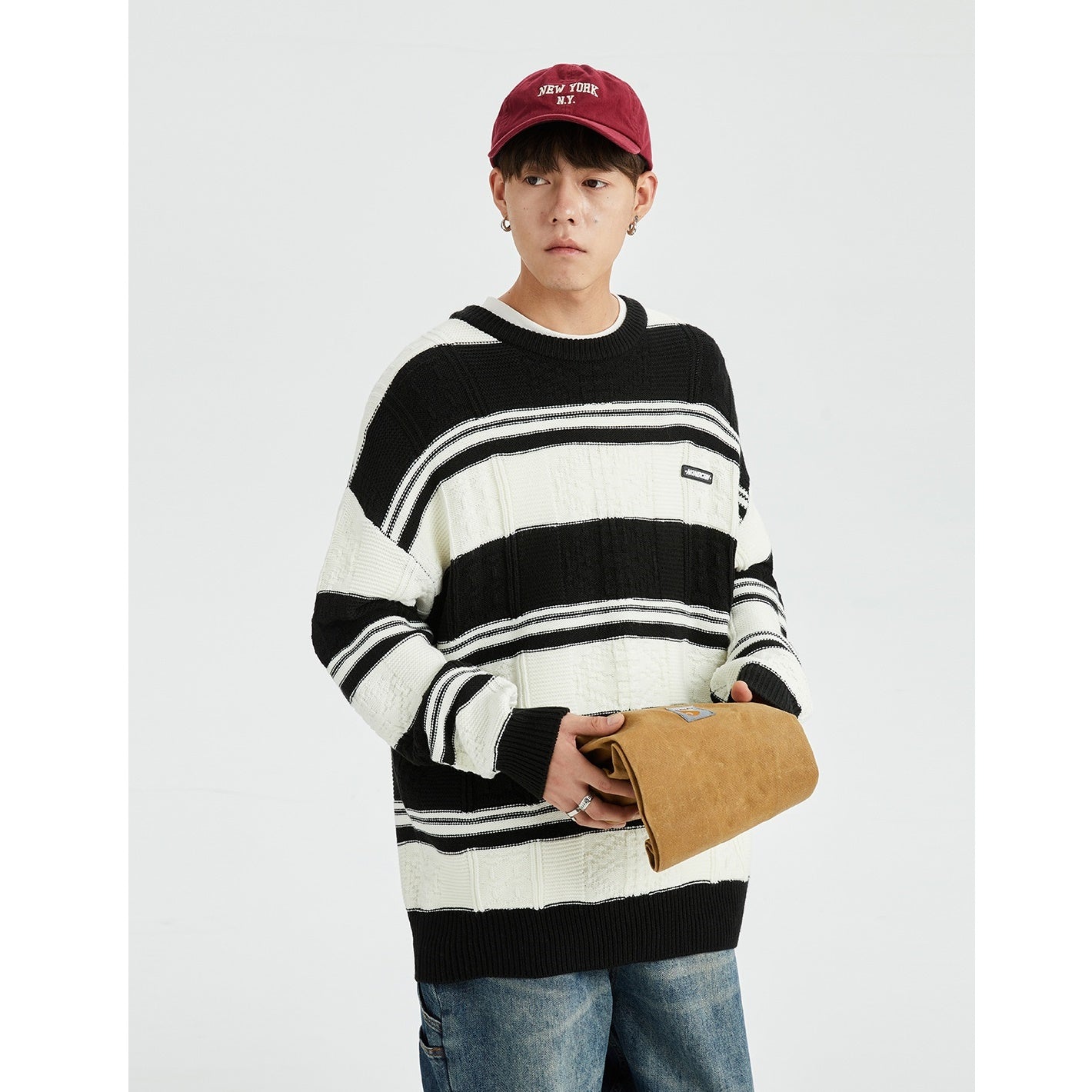 Contrasting Border Crewneck Loose Sweater MB7114