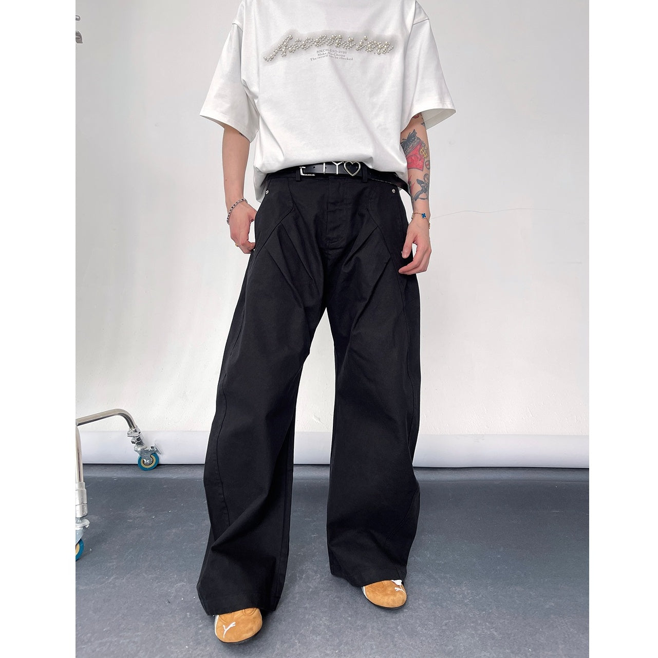 Pleated Scimitar Design Pants EAT120