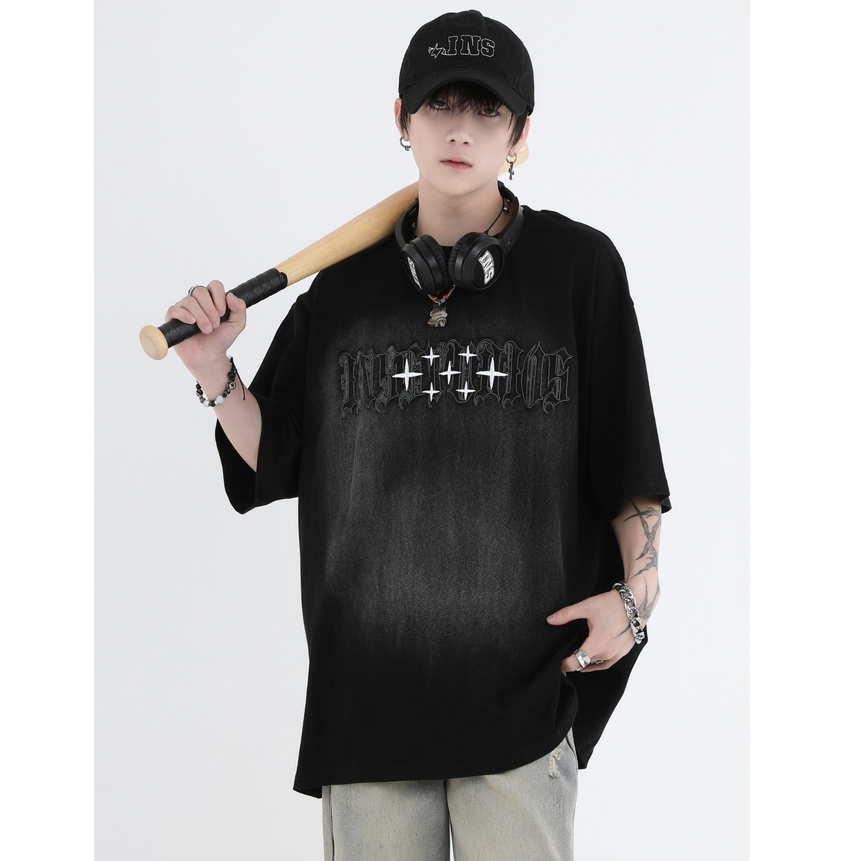 Gothic Font Embroidery LOGO Wash T-Shirt IN7011