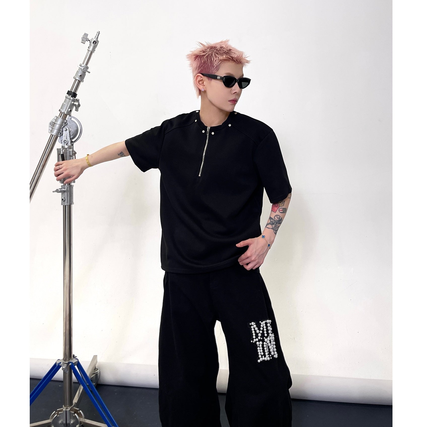 Half Zipper Rivet Design T-Shirt EAT140