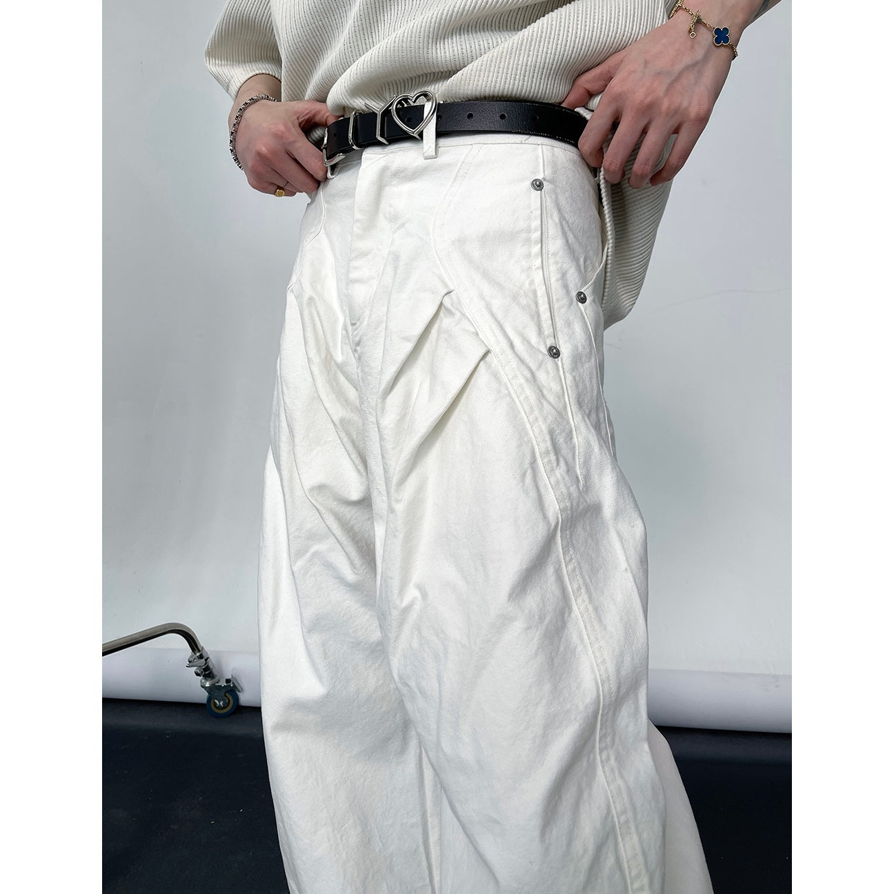 Pleated Scimitar Design Pants EAT120