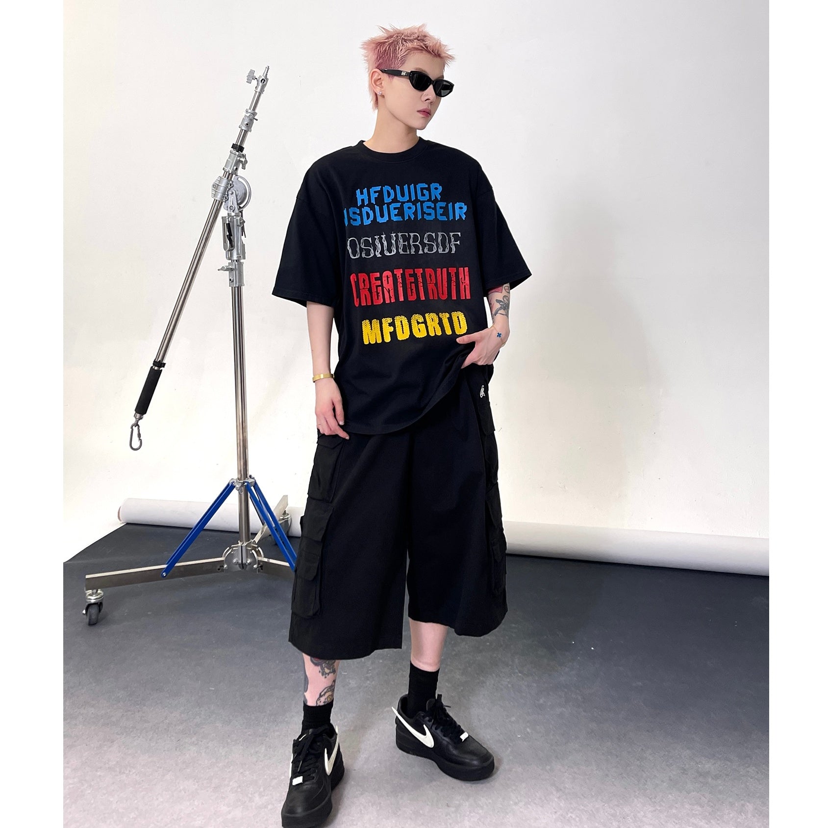 Color Letter Print Spray Painting T-shirt EAT143