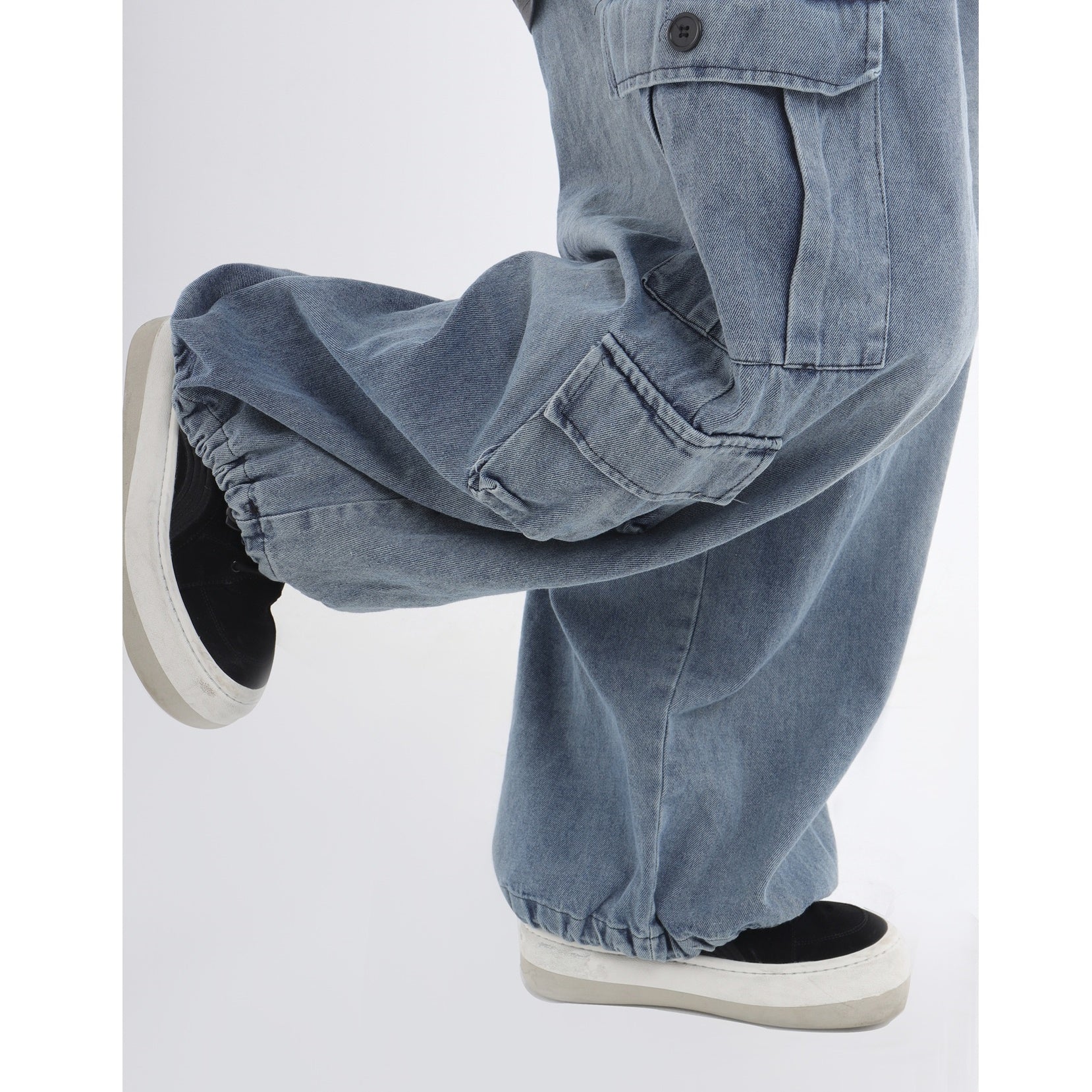 Drawstring Washed Loose Casual Cargo Jeans IN7032