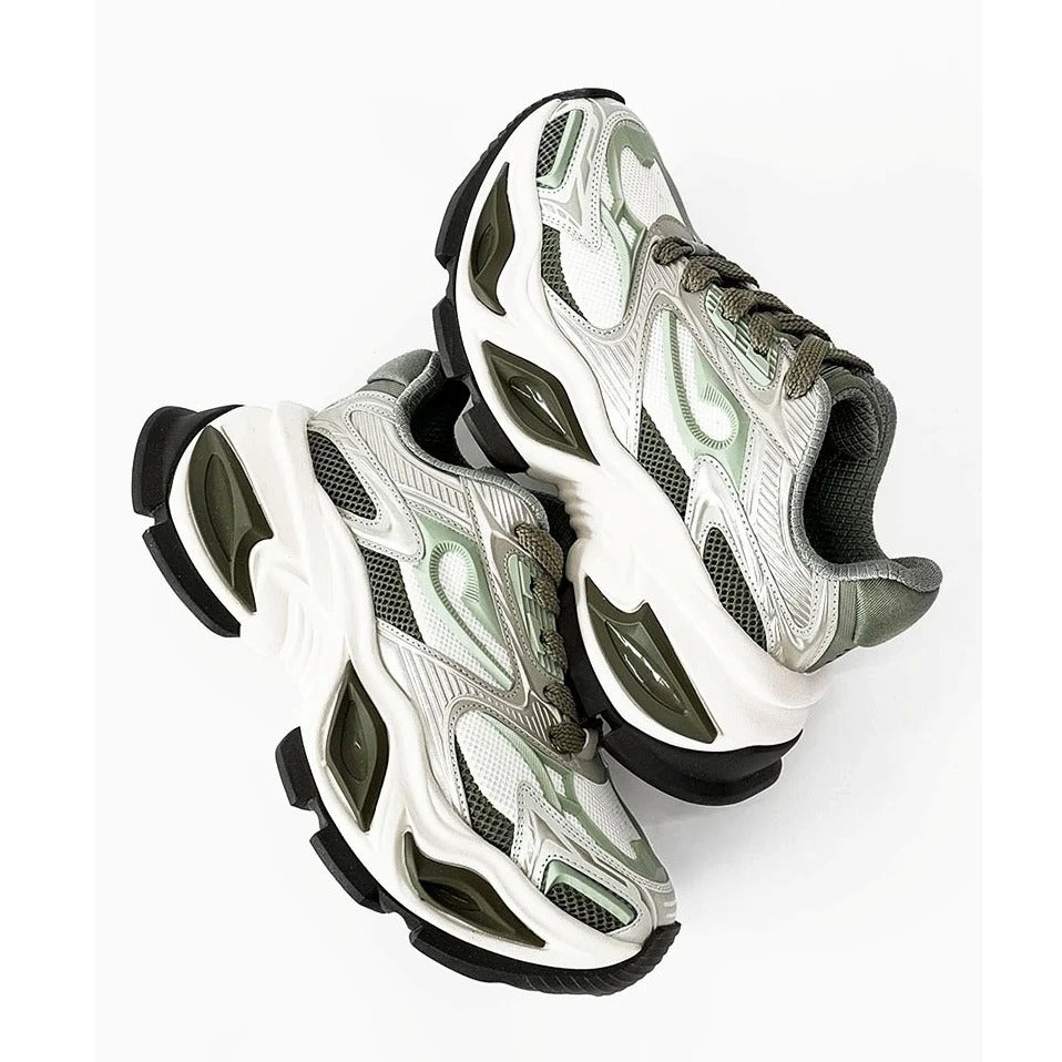 Thick-Sole Heightening Cat's Eye Sneaker MB7372