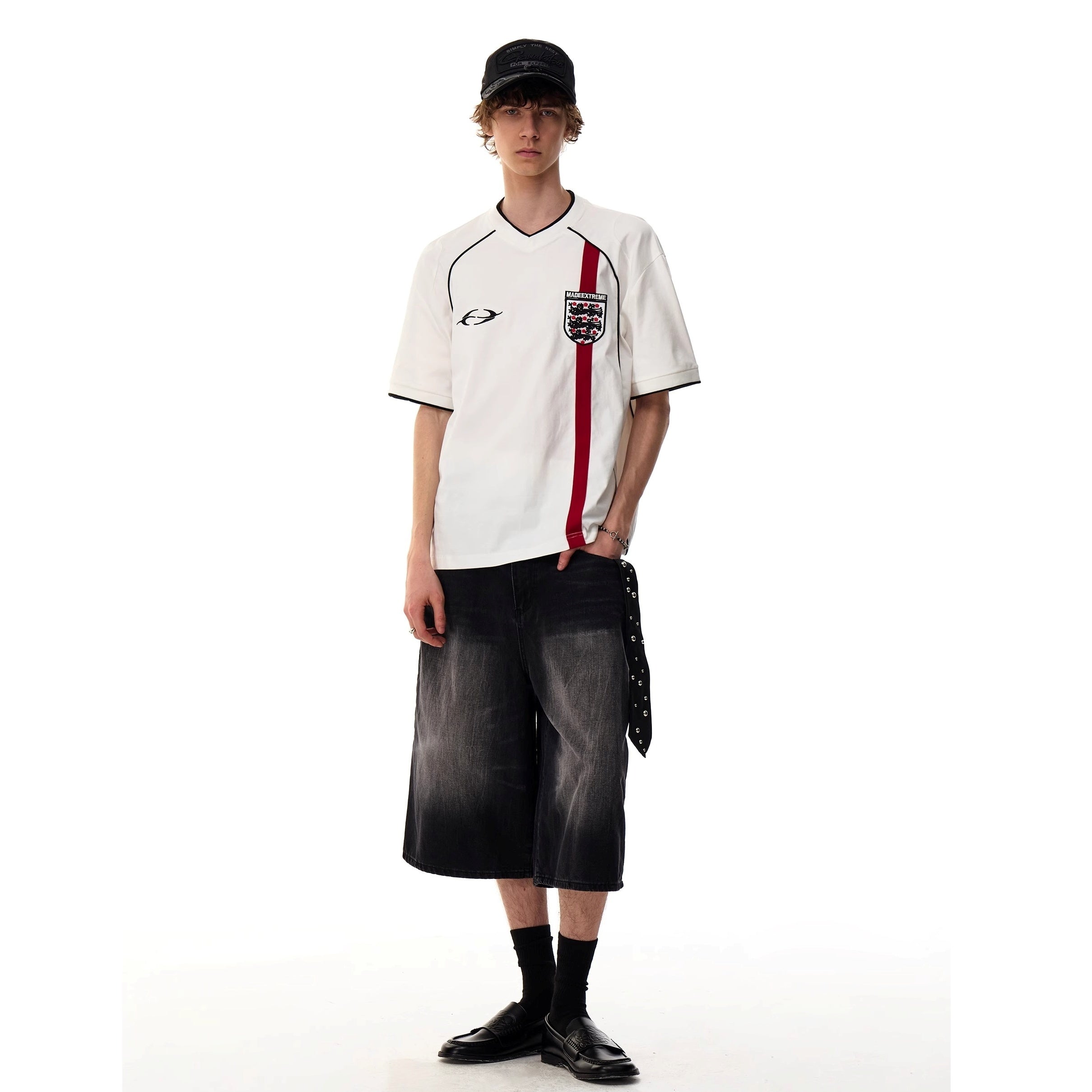 V-Neck Sporty Uniform Design T-shirt MR052