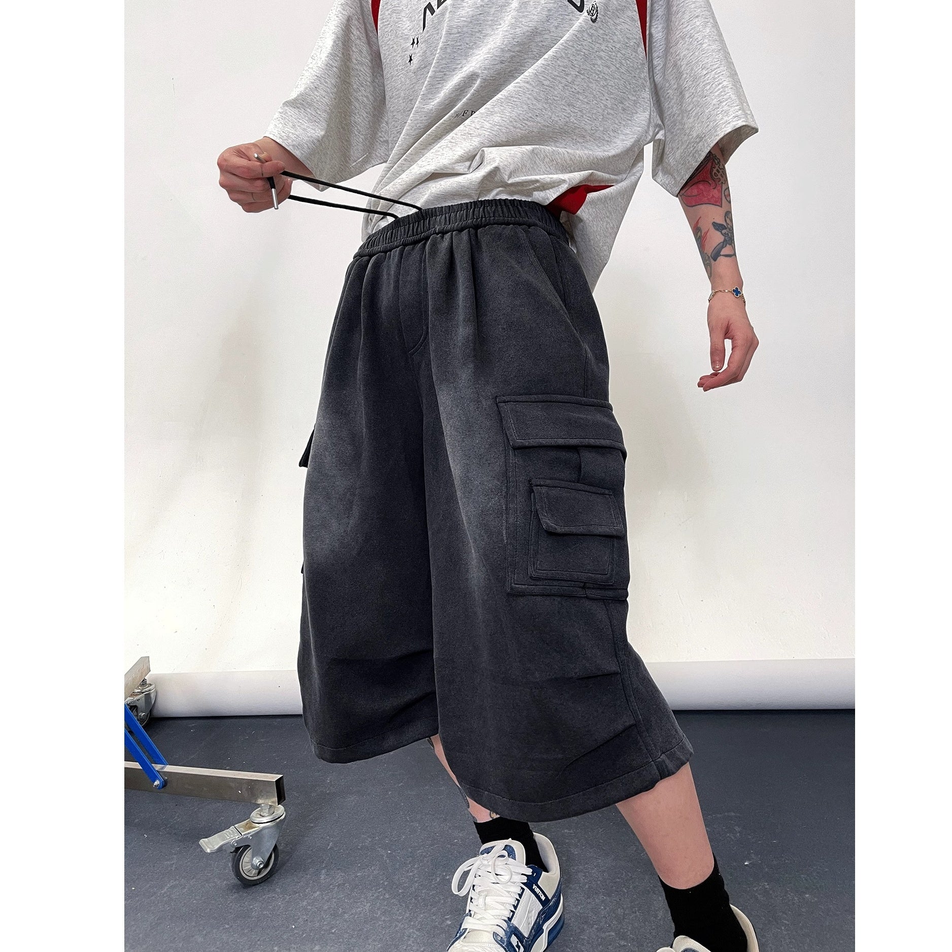Pleated Wash Wide Cropped Cargo Pants EAT171