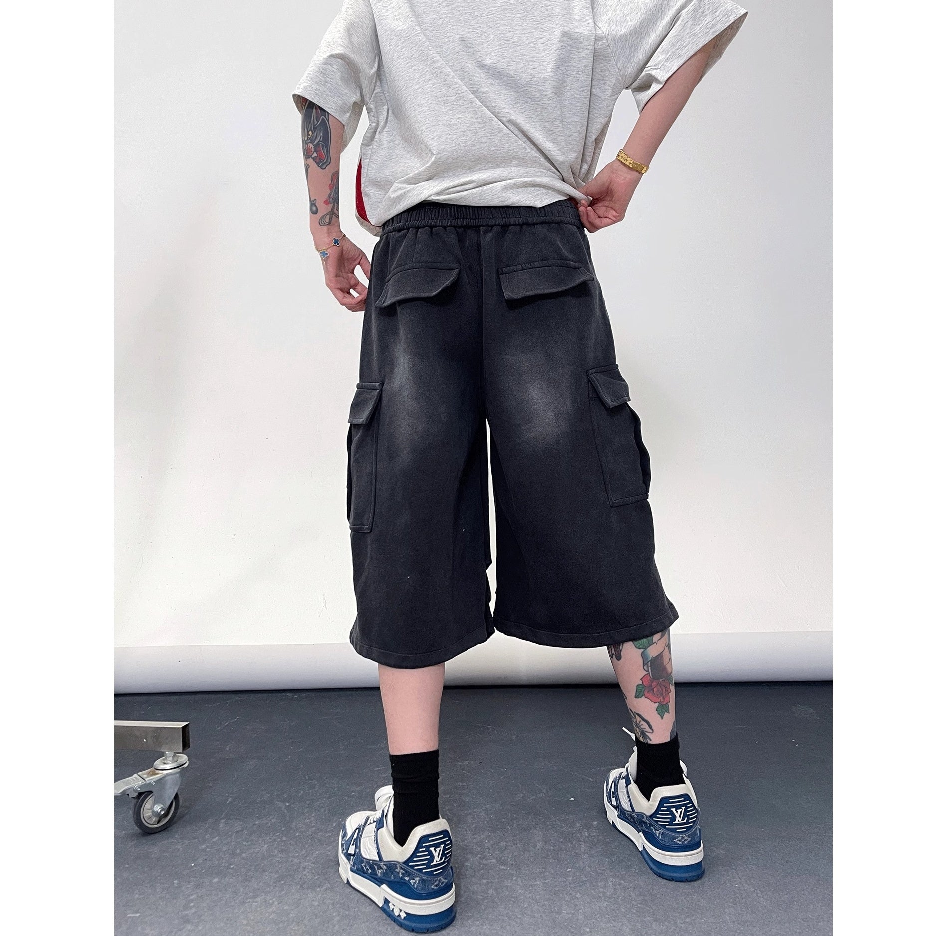 Pleated Wash Wide Cropped Cargo Pants EAT171