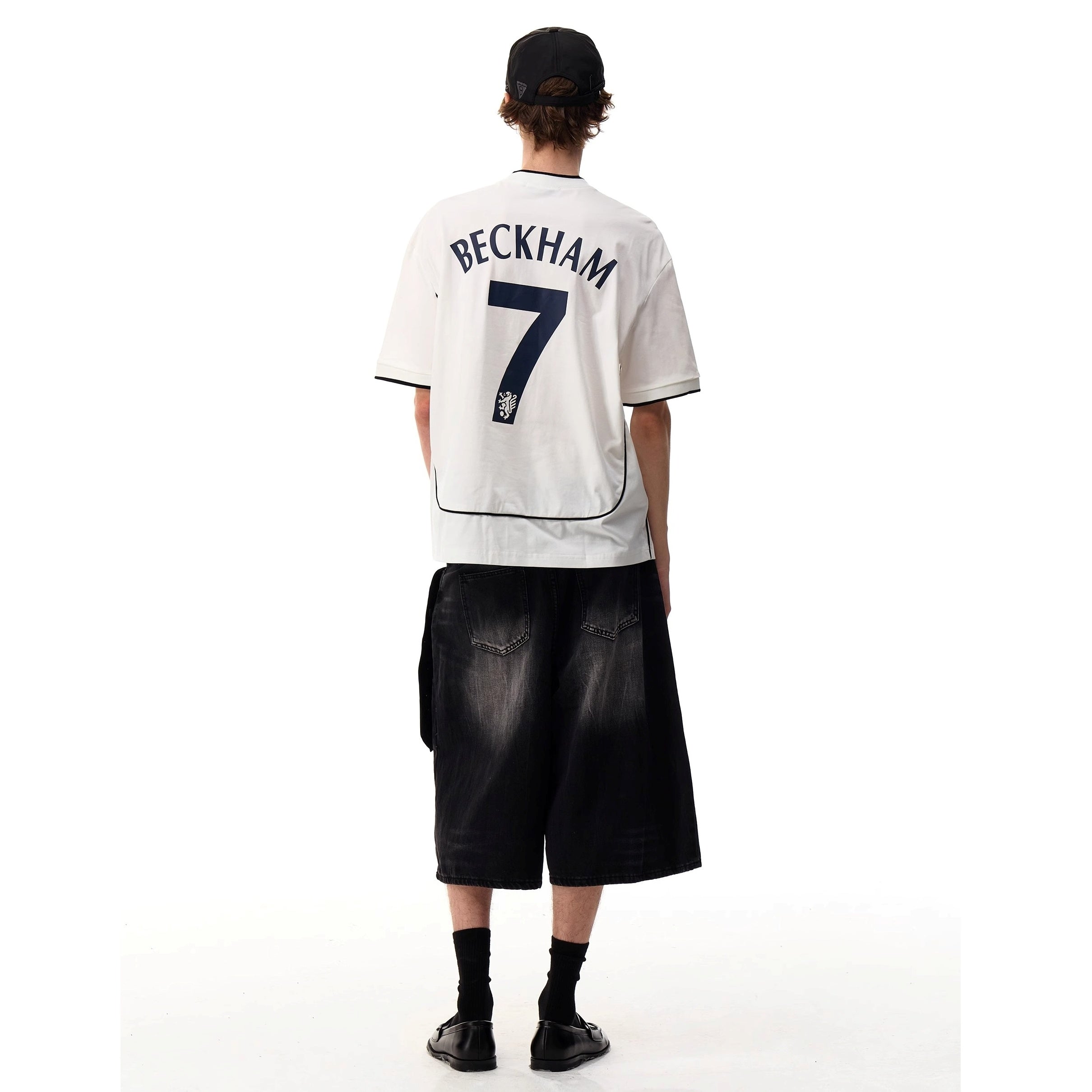 V-Neck Sporty Uniform Design T-shirt MR052